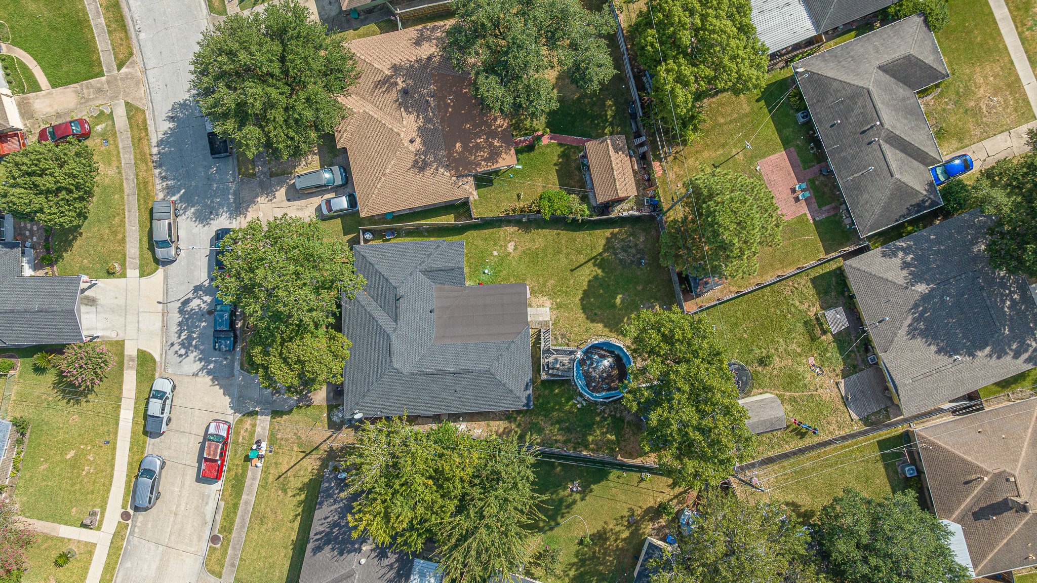 1806 Linda Lane Property Photo 4