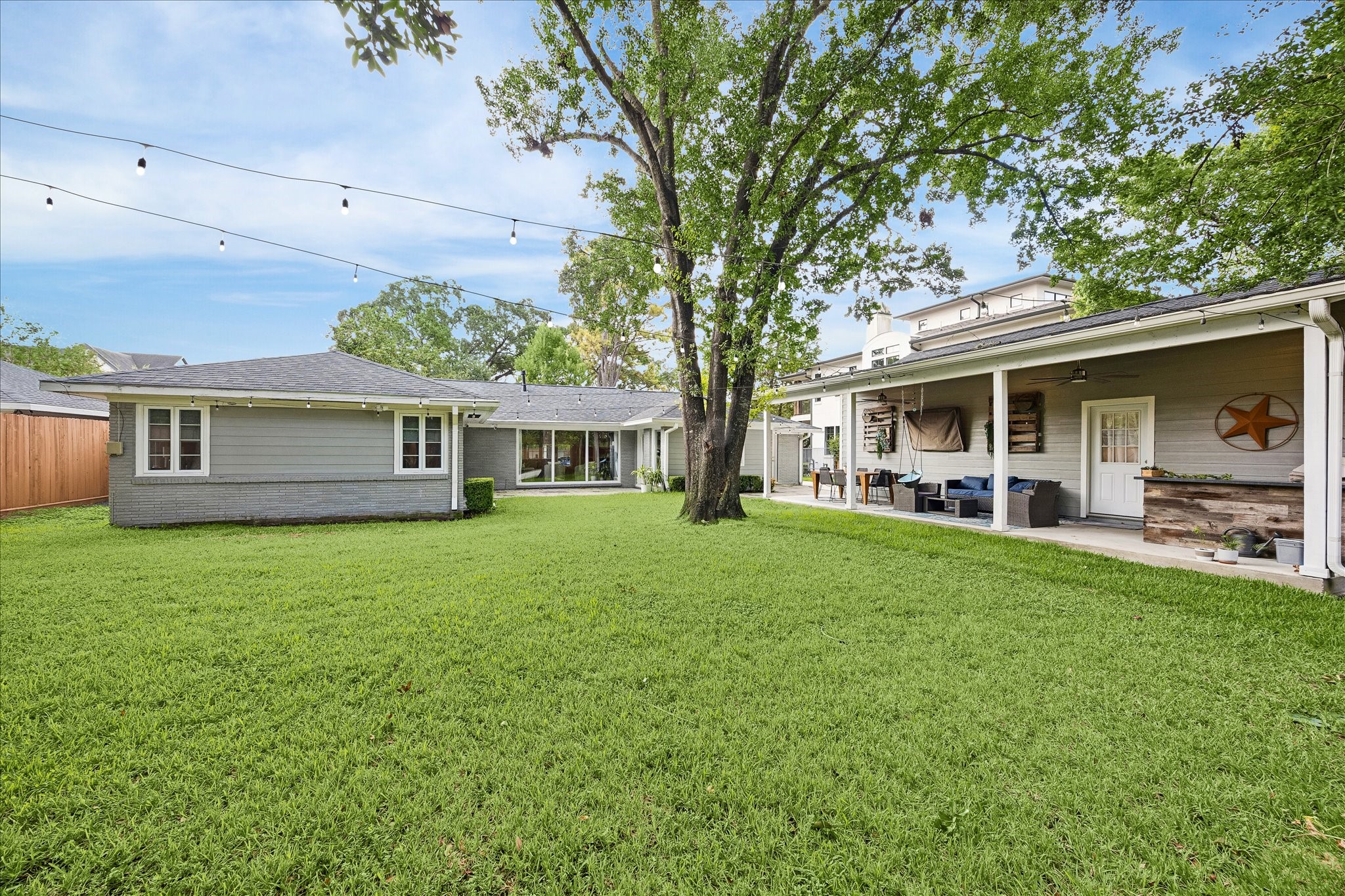 3434 Broadmead Drive Property Photo 12
