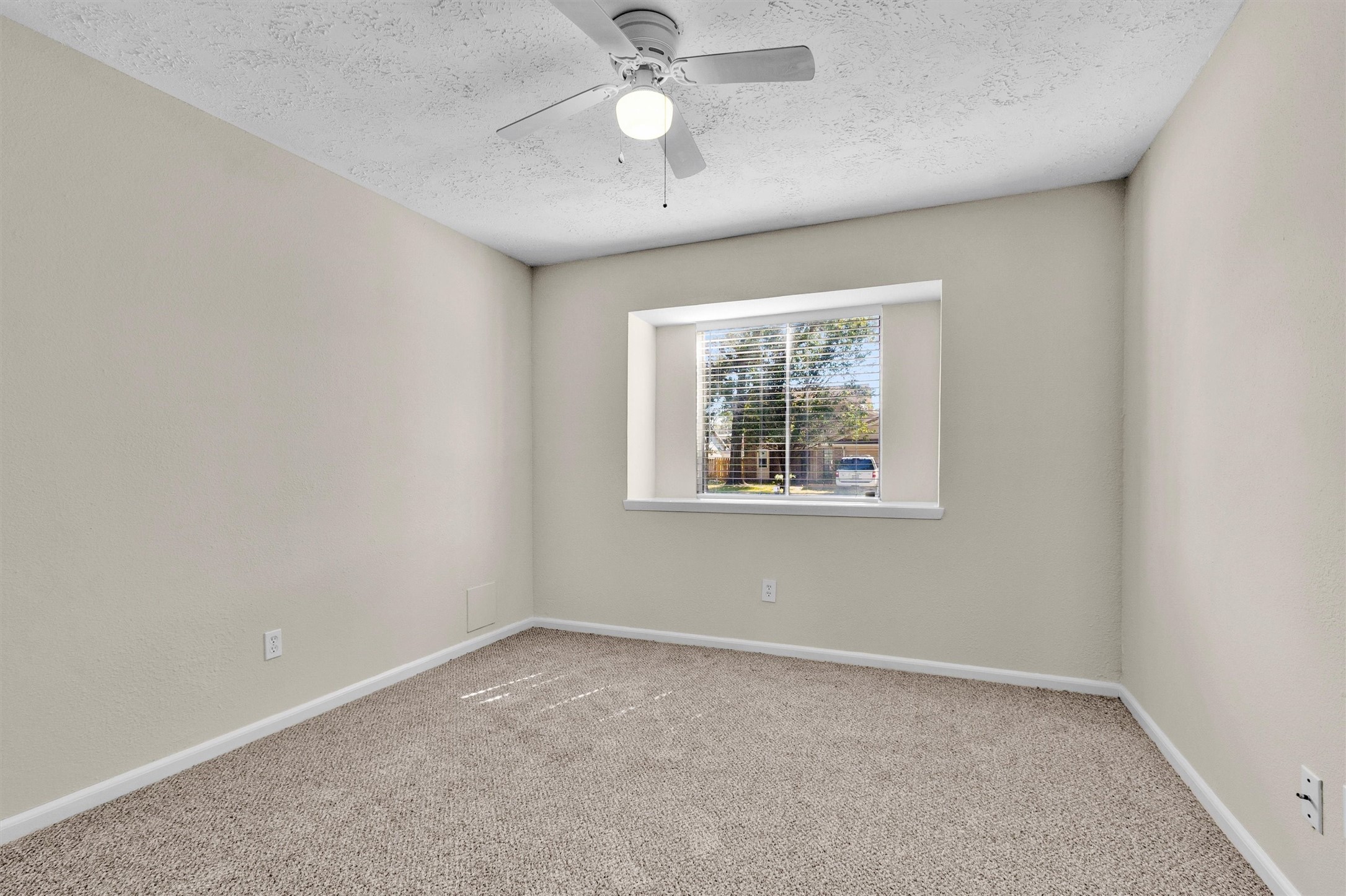 23038 Banquo Drive Property Photo 20
