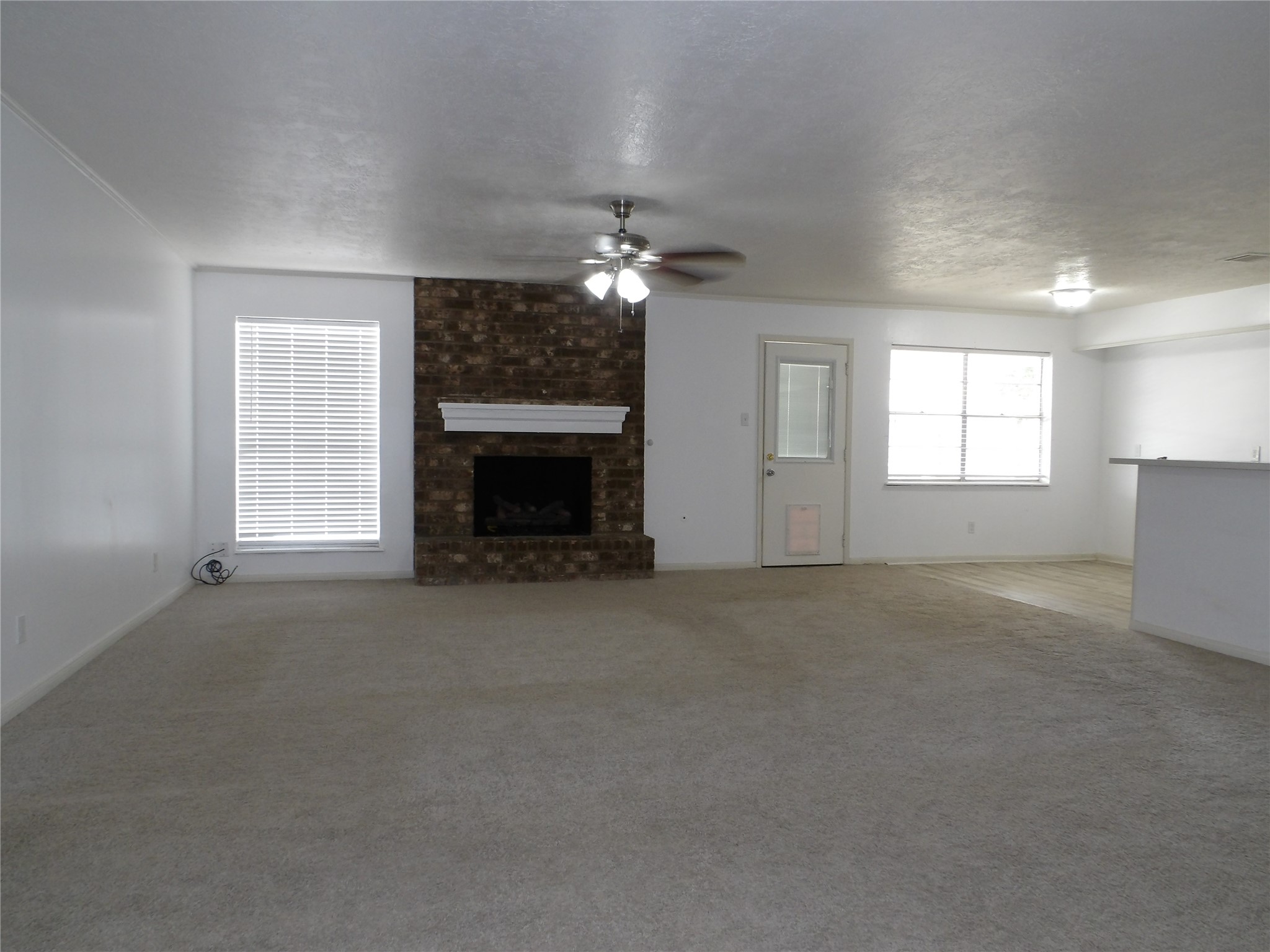 2434 Tyler Lane Property Photo 2