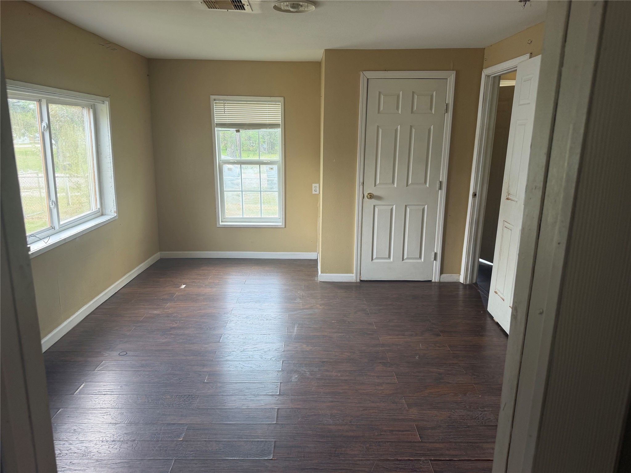 1510 W Talmage St Bypass Property Photo 8