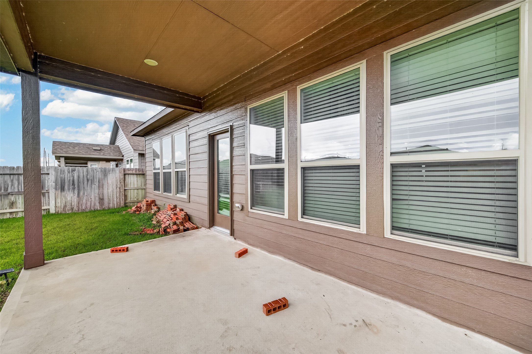18630 Albany Bay Ln Property Photo 38