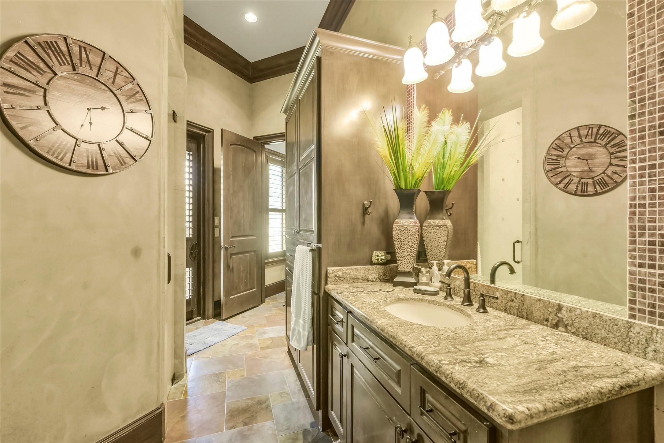 17111 Saddle Ridge Pass Property Photo 30