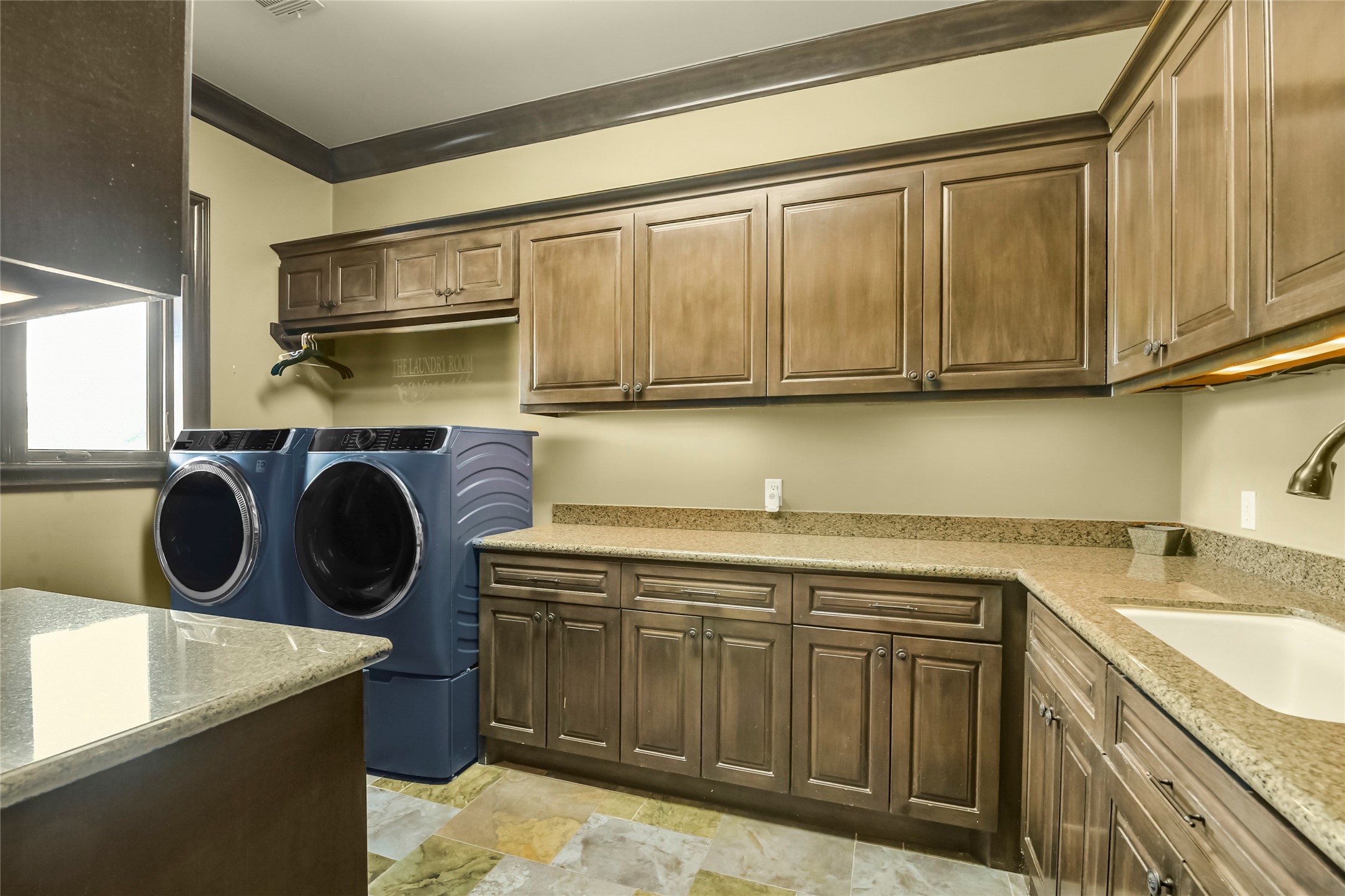 17111 Saddle Ridge Pass Property Photo 32