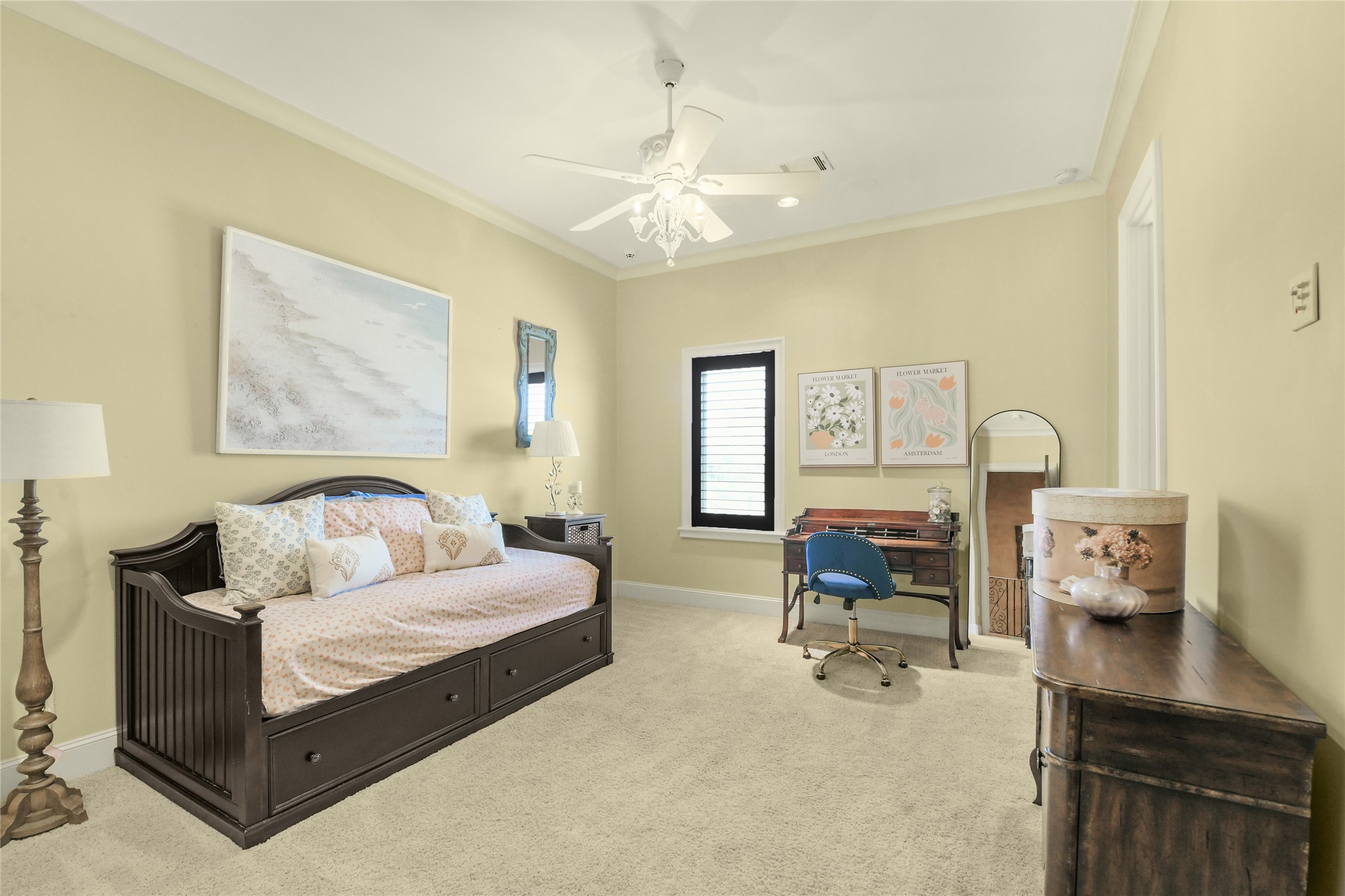 17111 Saddle Ridge Pass Property Photo 40
