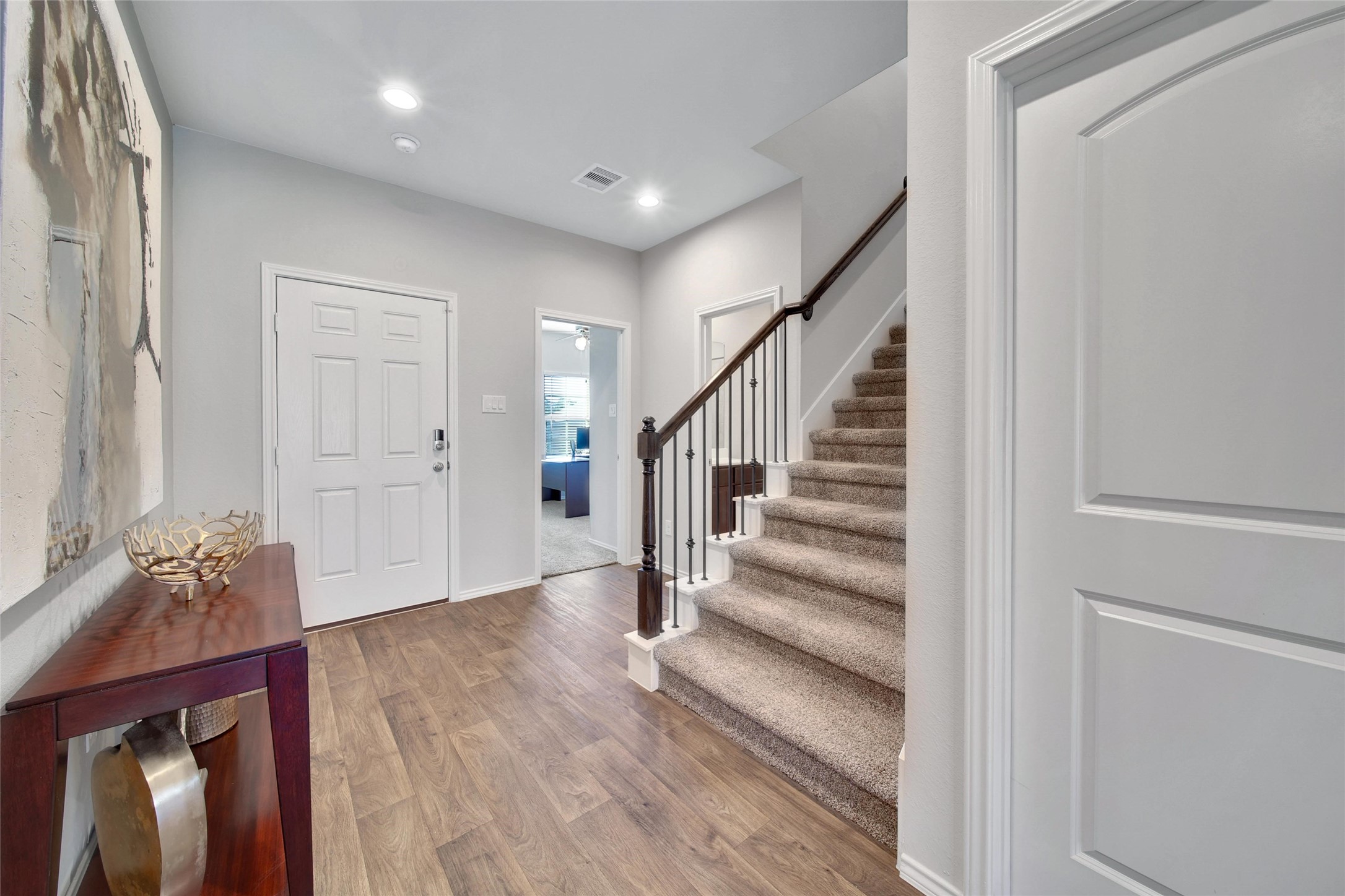 13854 Rock Island Trail Property Photo 3