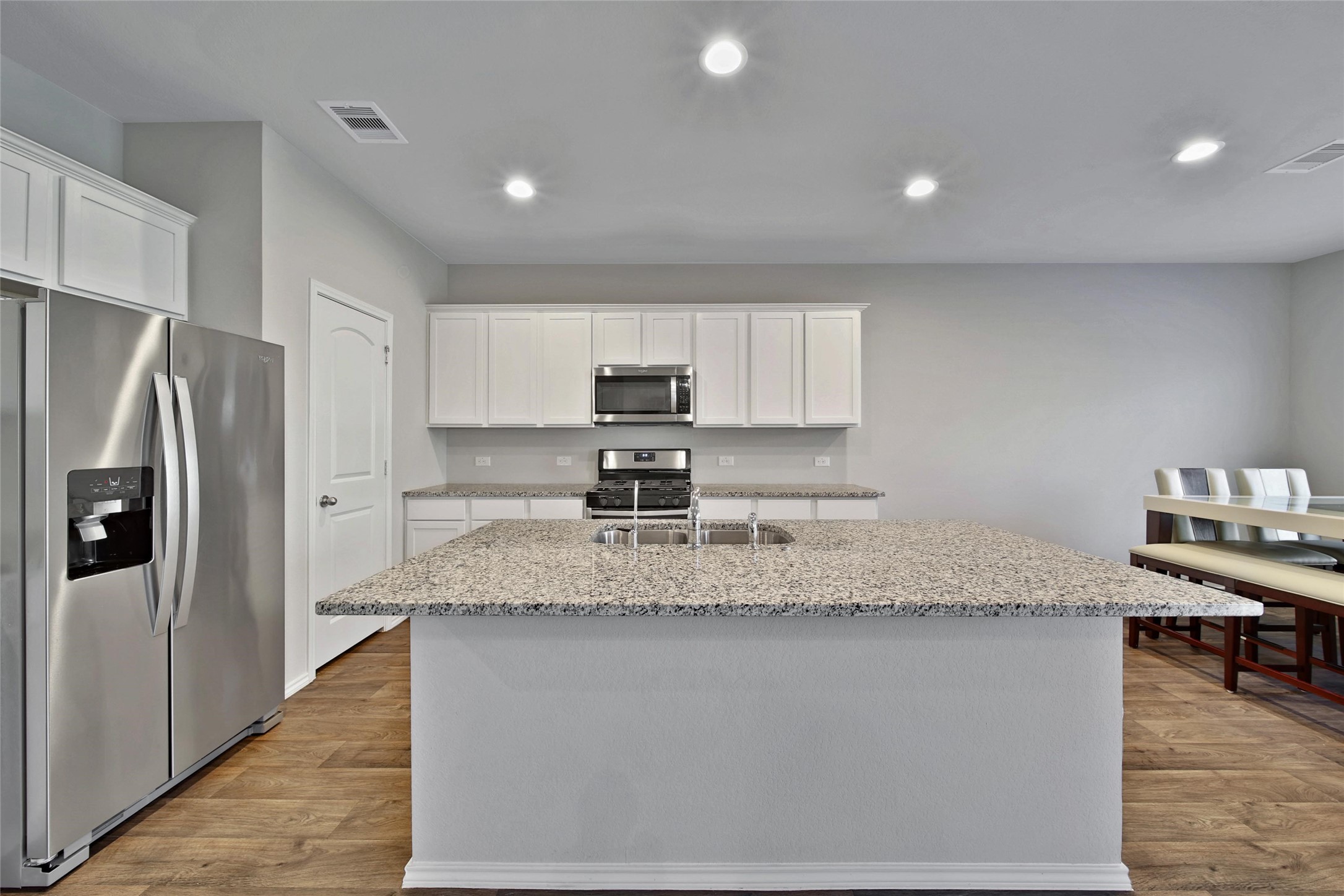 13854 Rock Island Trail Property Photo 6