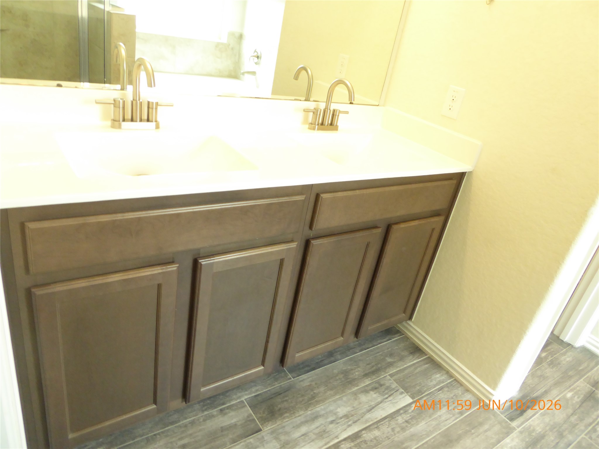 6319 Shadowbrook Hollow Trail Property Photo 11