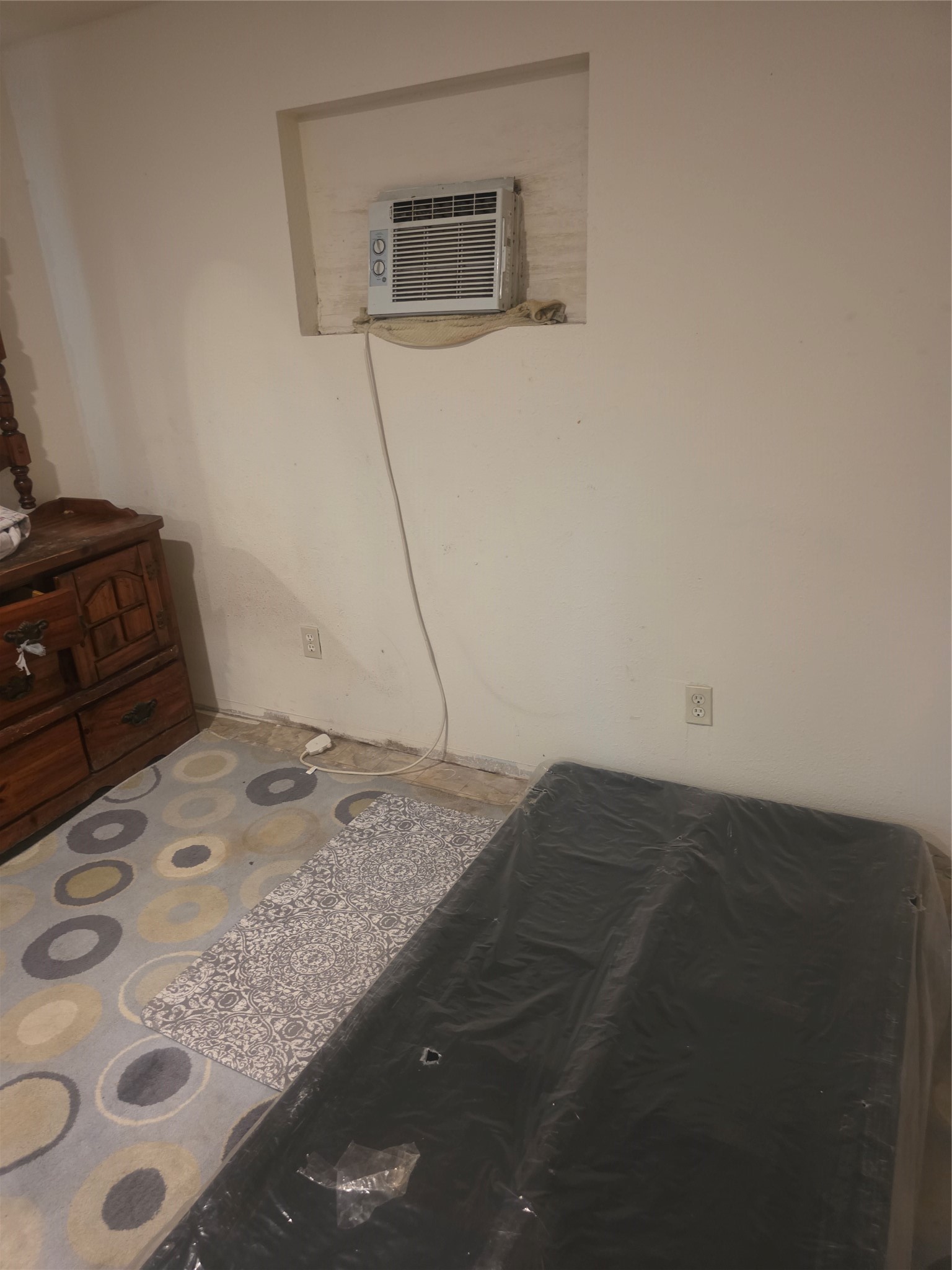 5206 Robertson Street Property Photo 8