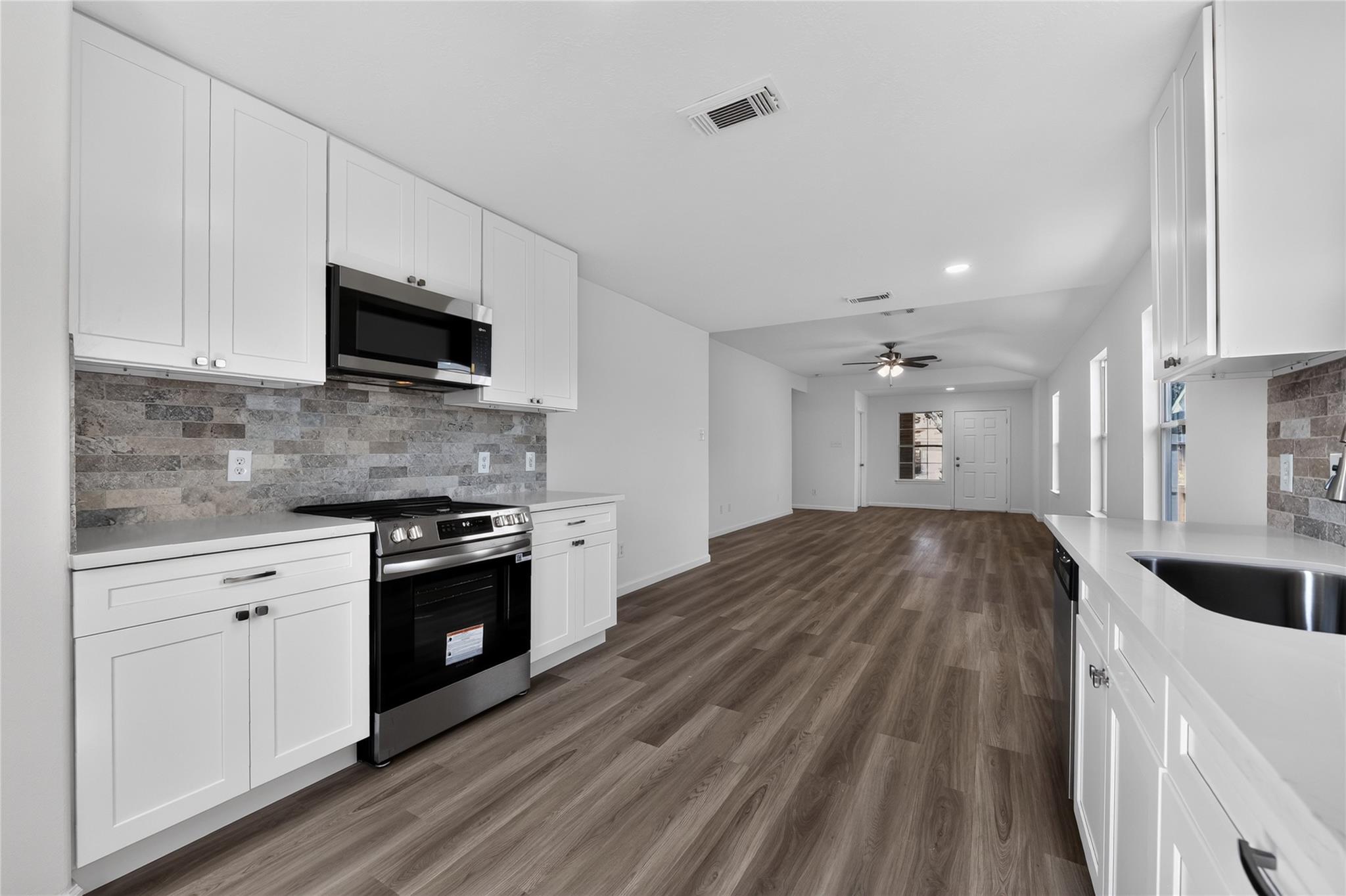 14411 Bryce Meadow Lane, Houston Tx 77047 Property Photo 15