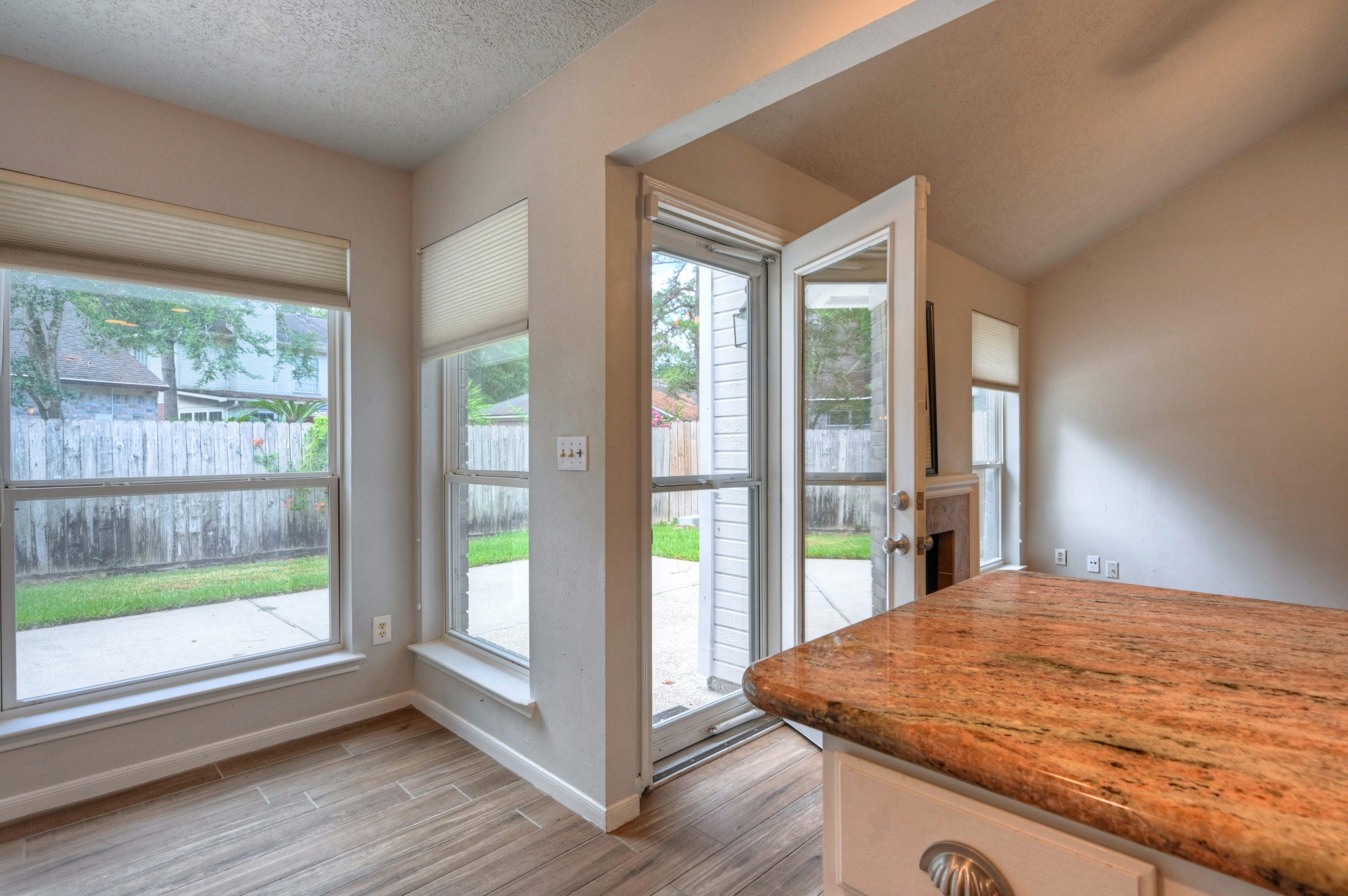 15 White Bark Property Photo 6