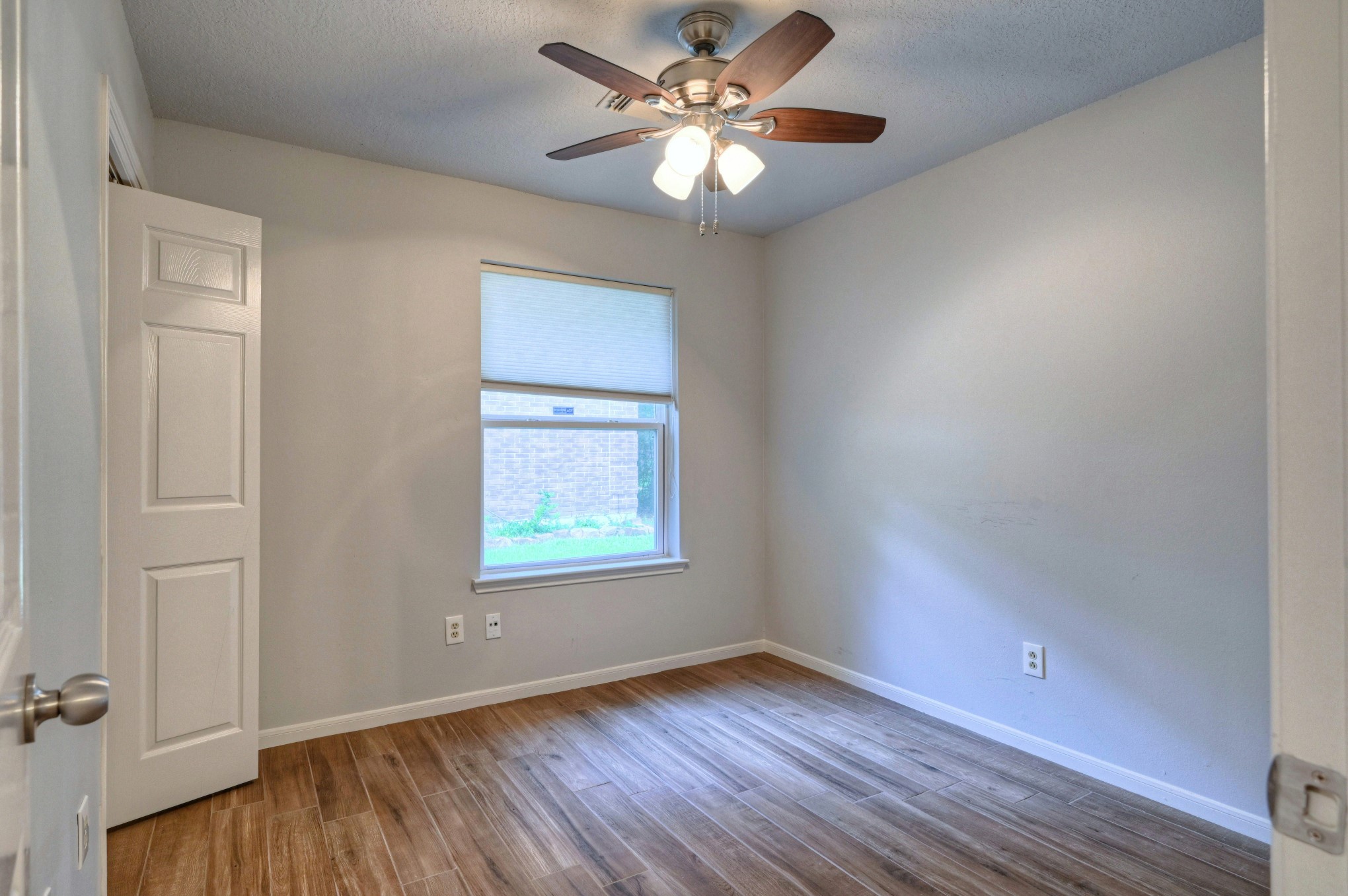 15 White Bark Property Photo 28