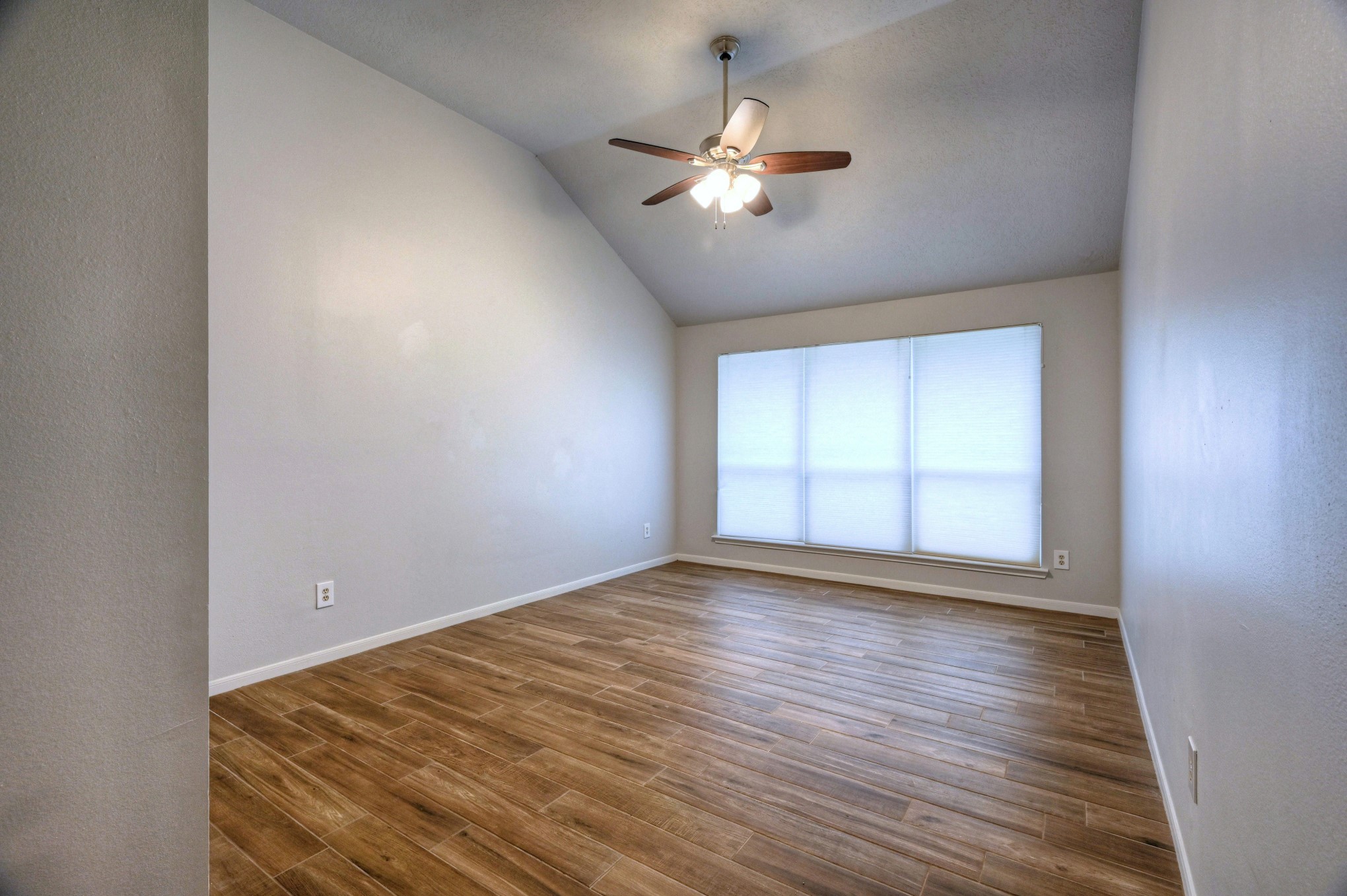15 White Bark Property Photo 35