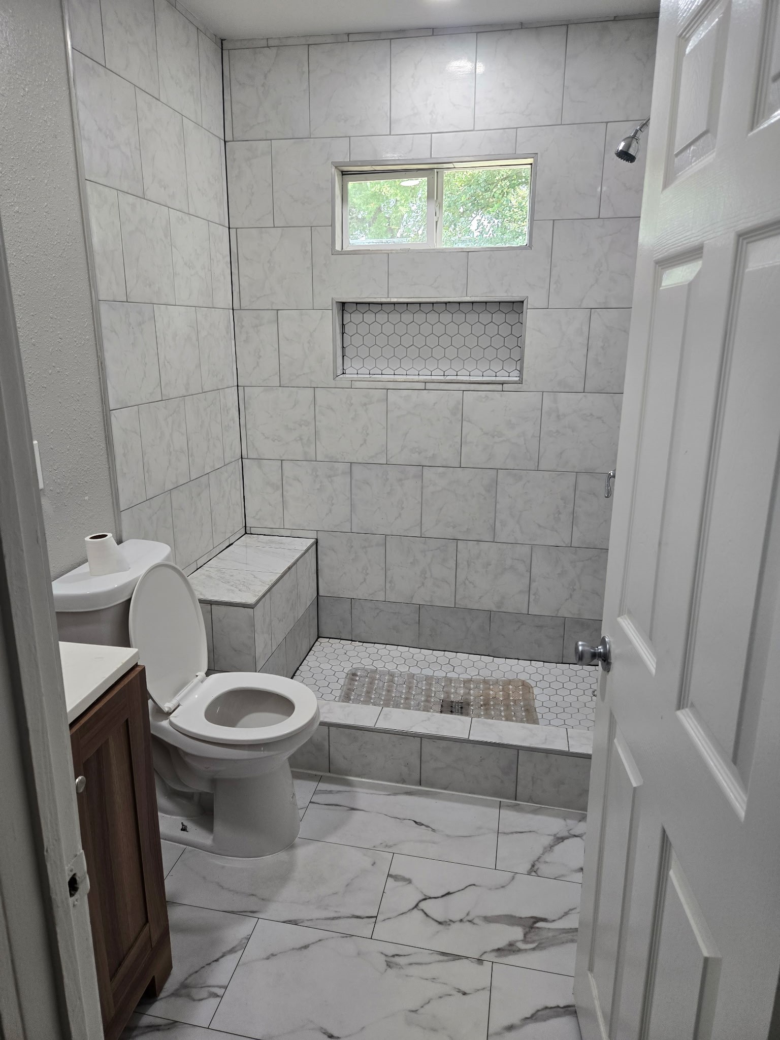 1910 11th Street Property Photo 7