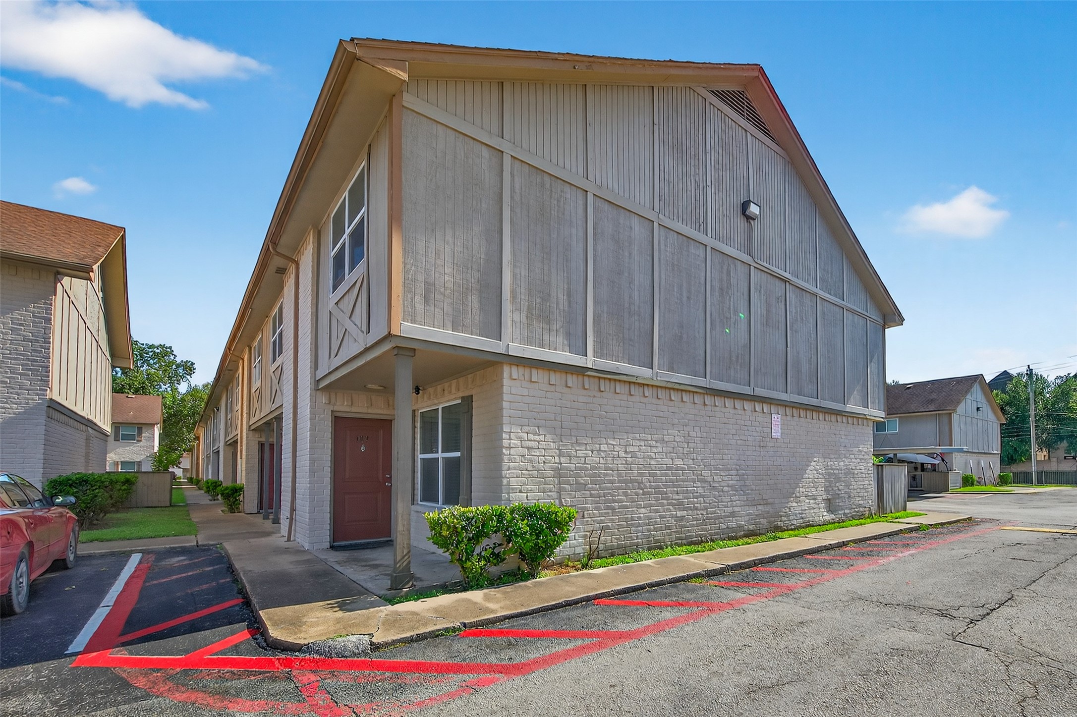 1701 Upland Drive 184 Property Photo 2