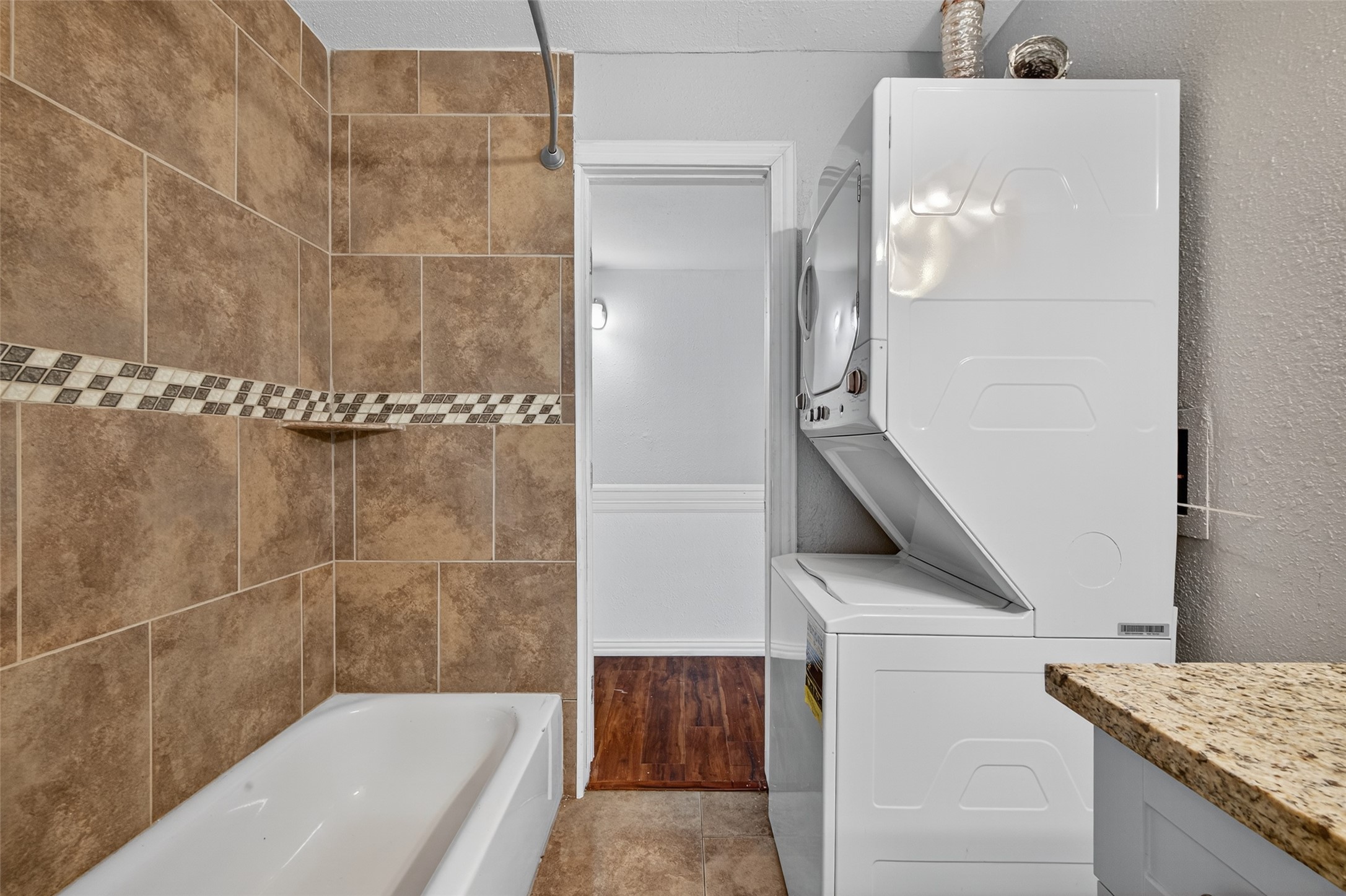 1701 Upland Drive 184 Property Photo 16