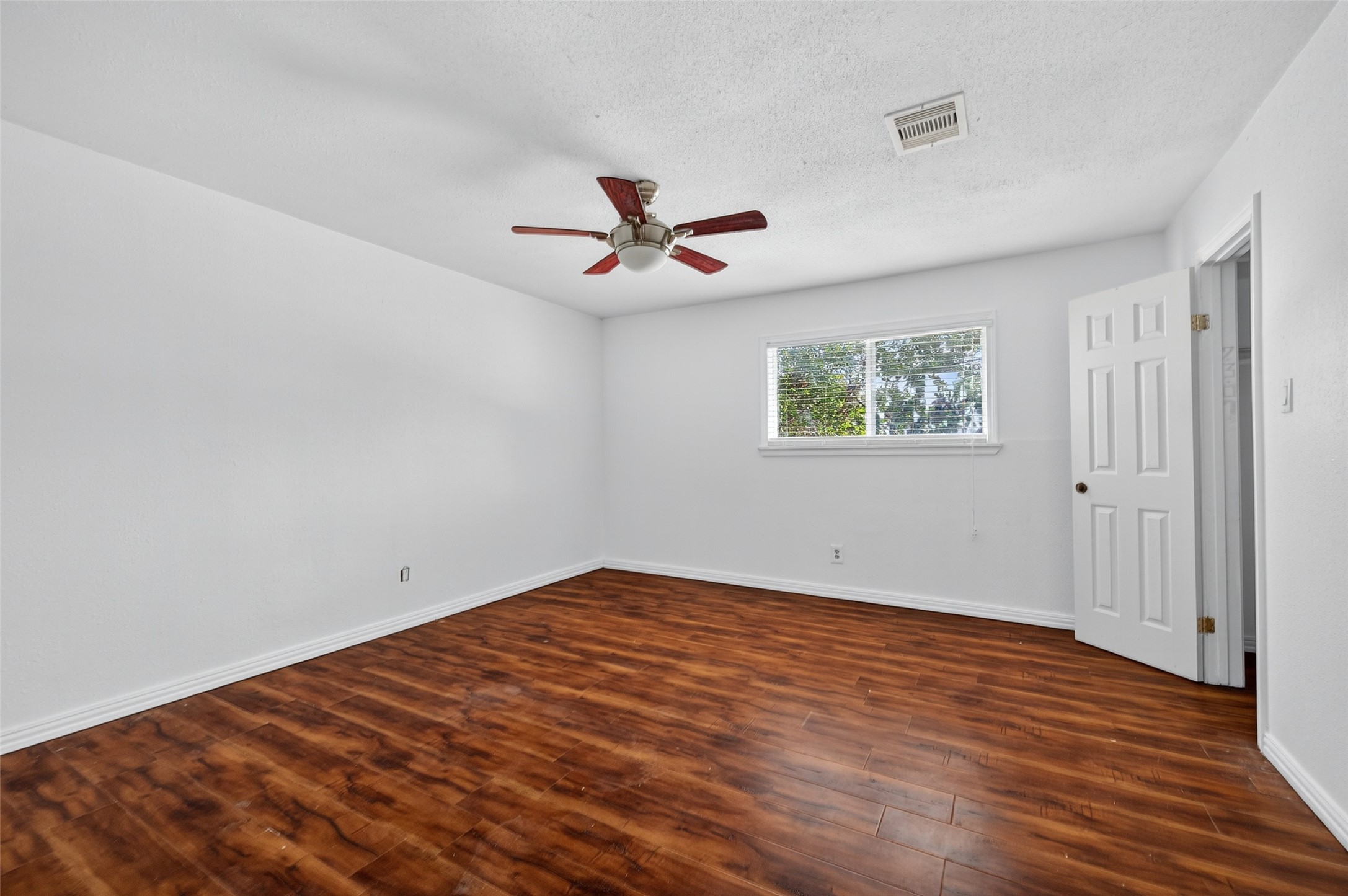 1701 Upland Drive 184 Property Photo 17