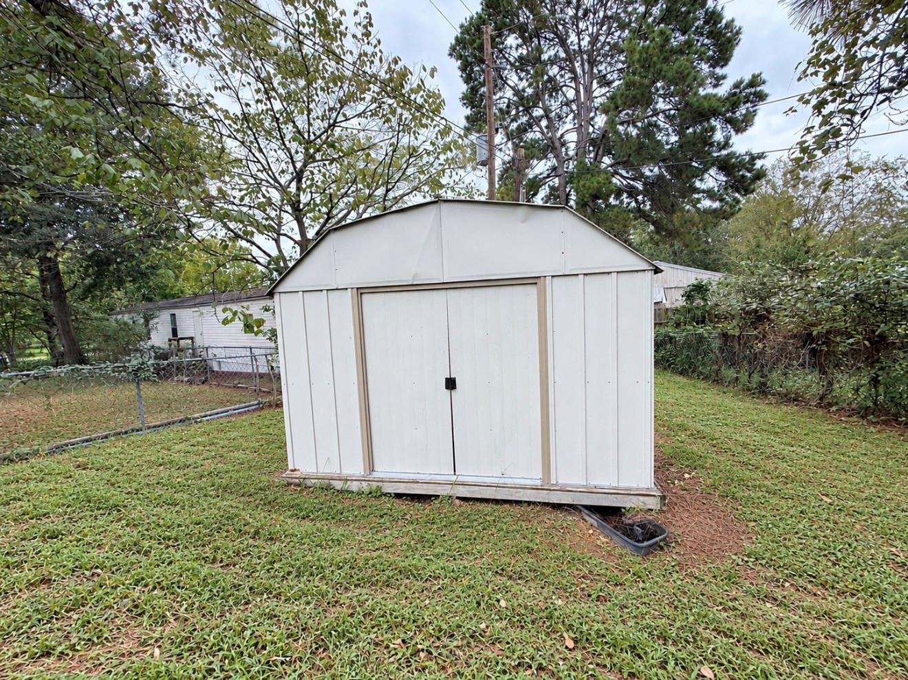 13416 Commander Circle Property Photo 17