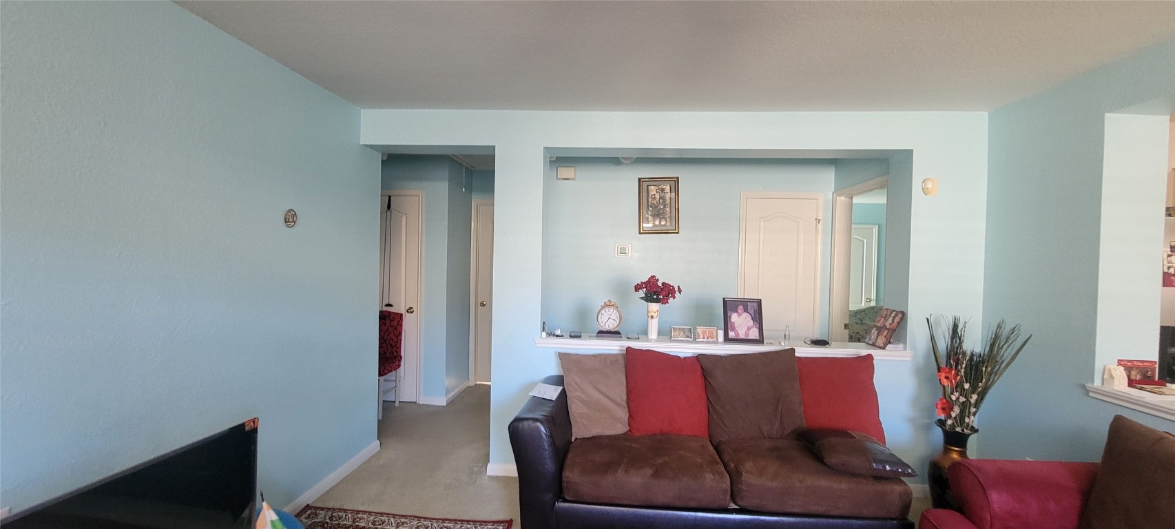 15426 Mission Forest Drive Property Photo 5