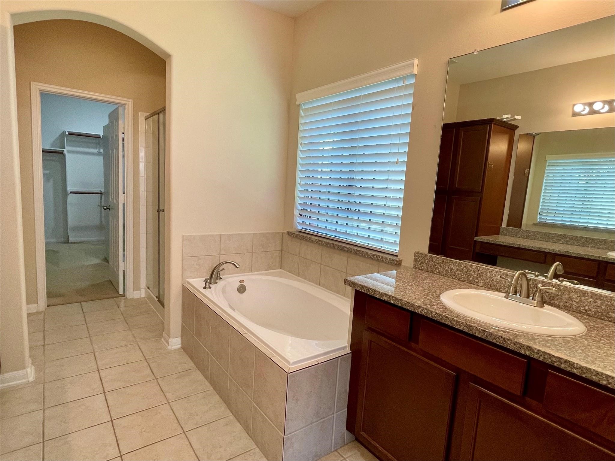 16611 Cactus Blossom Trail Property Photo 15