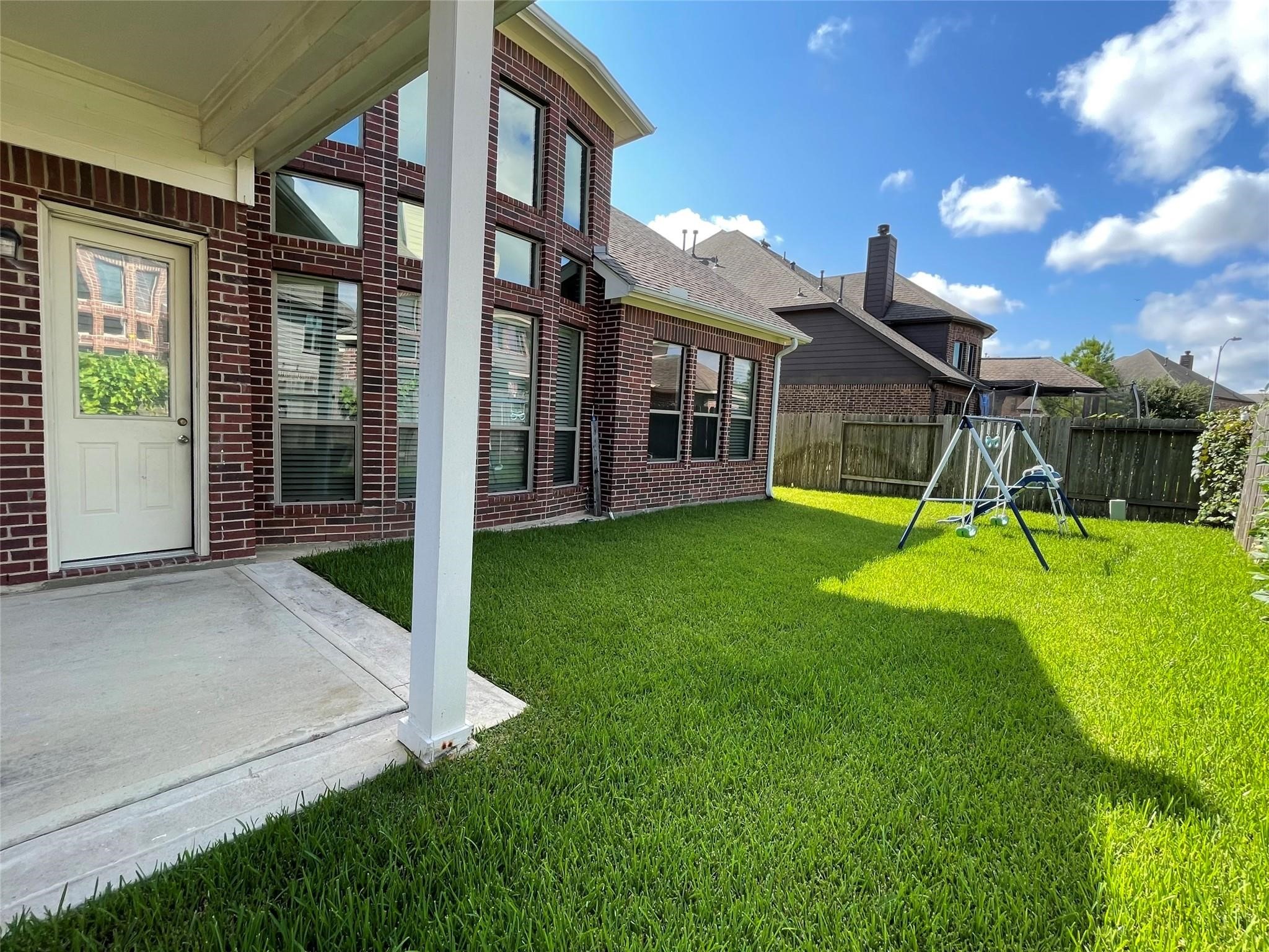 16611 Cactus Blossom Trail Property Photo 33