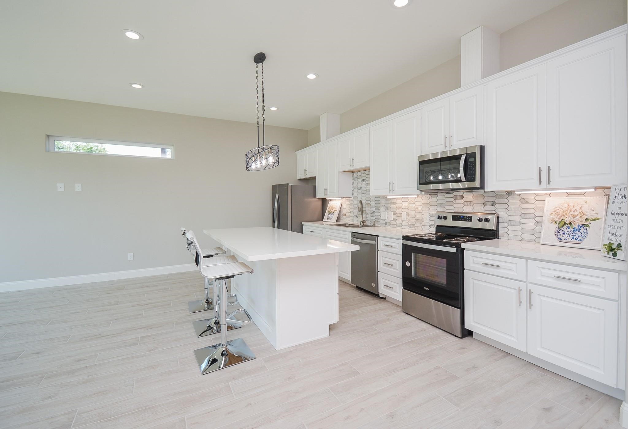 147 S 66 Street Property Photo 13