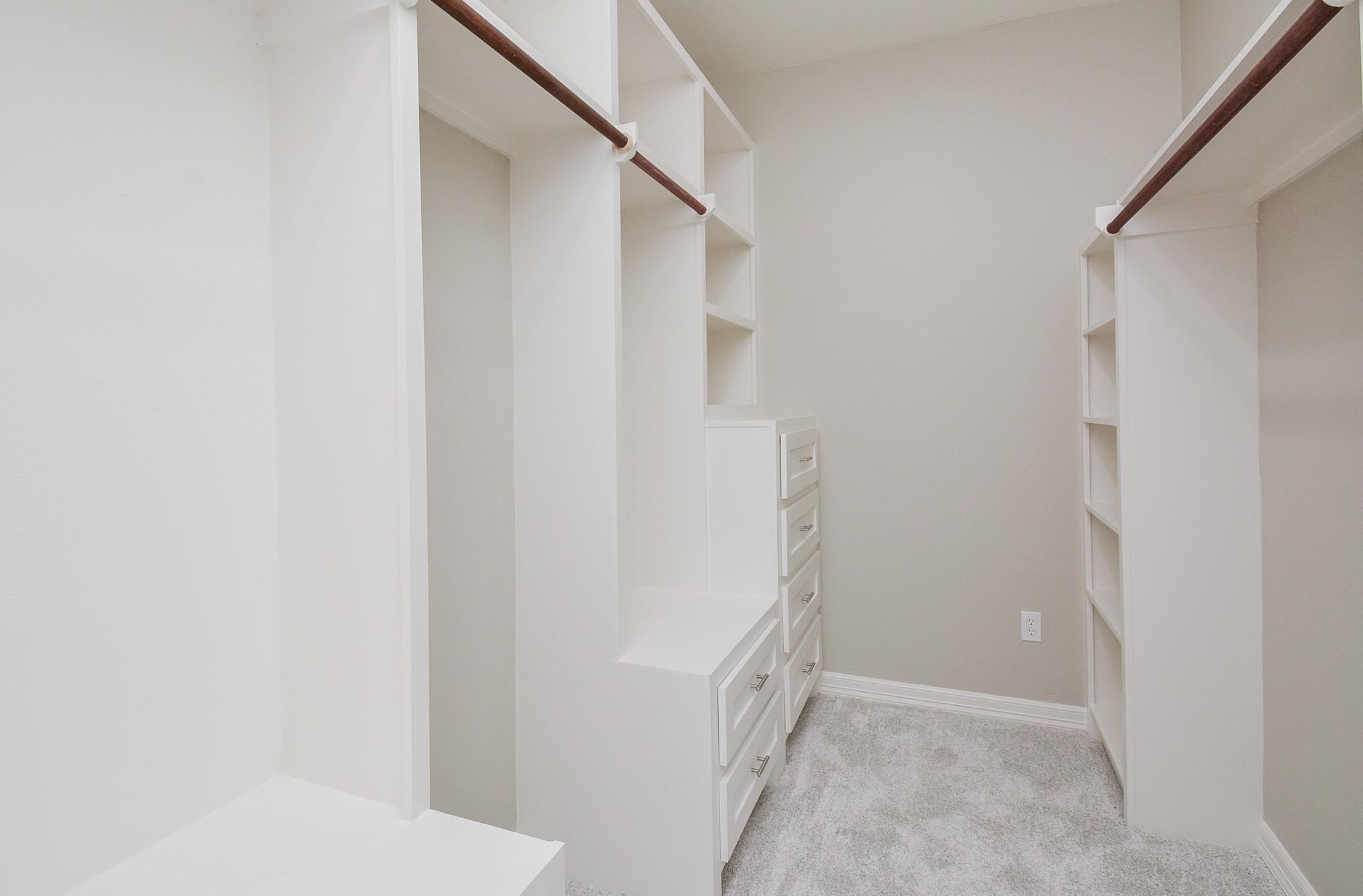147 S 66 Street Property Photo 25