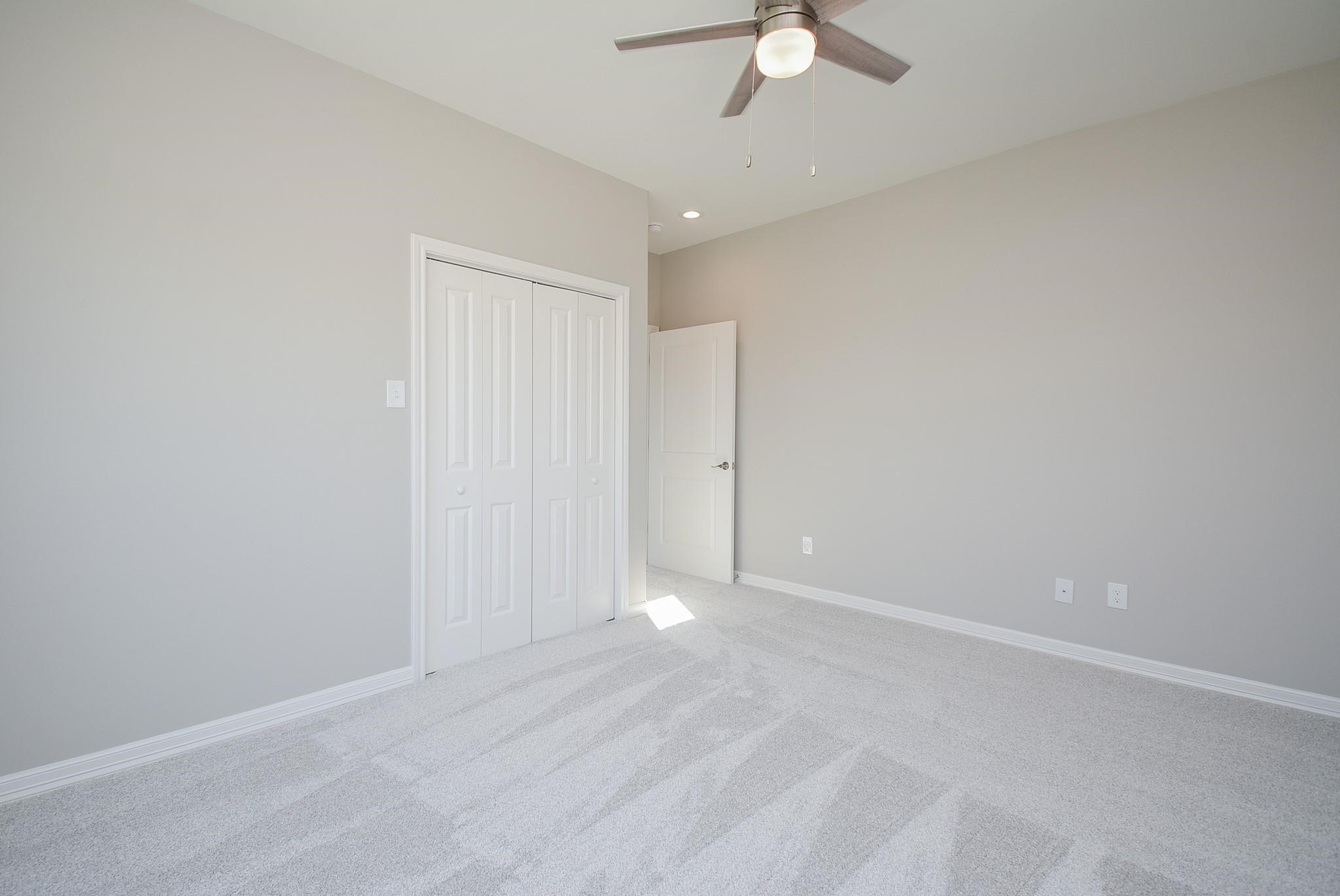 147 S 66 Street Property Photo 29