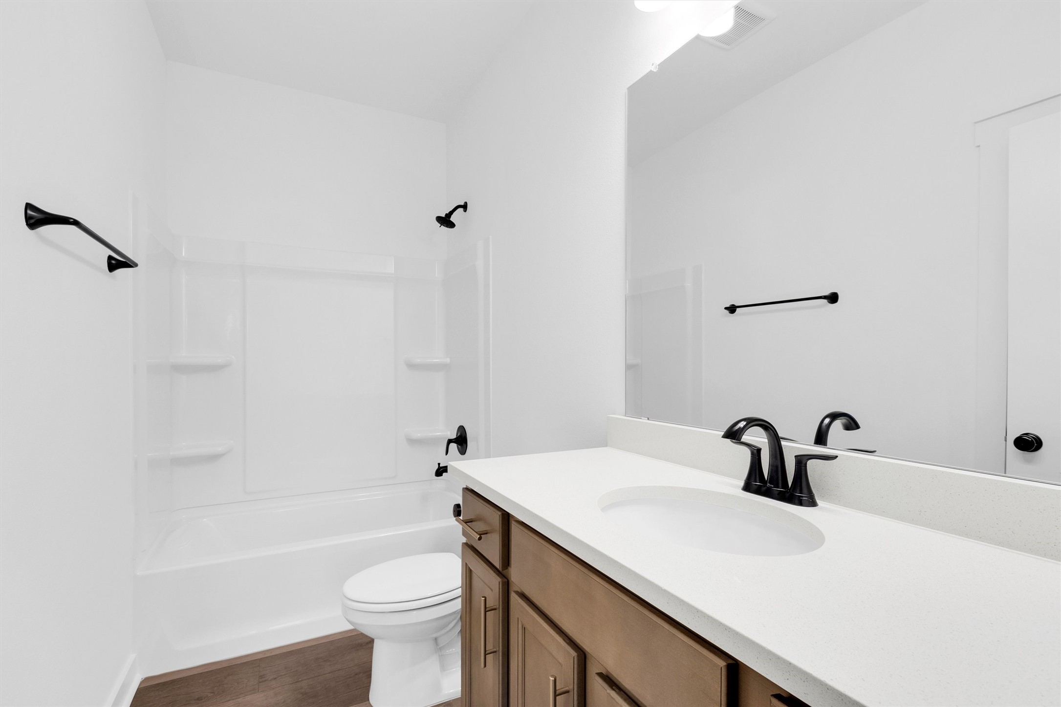 40741 Mostyn Lake Drive Property Photo 14