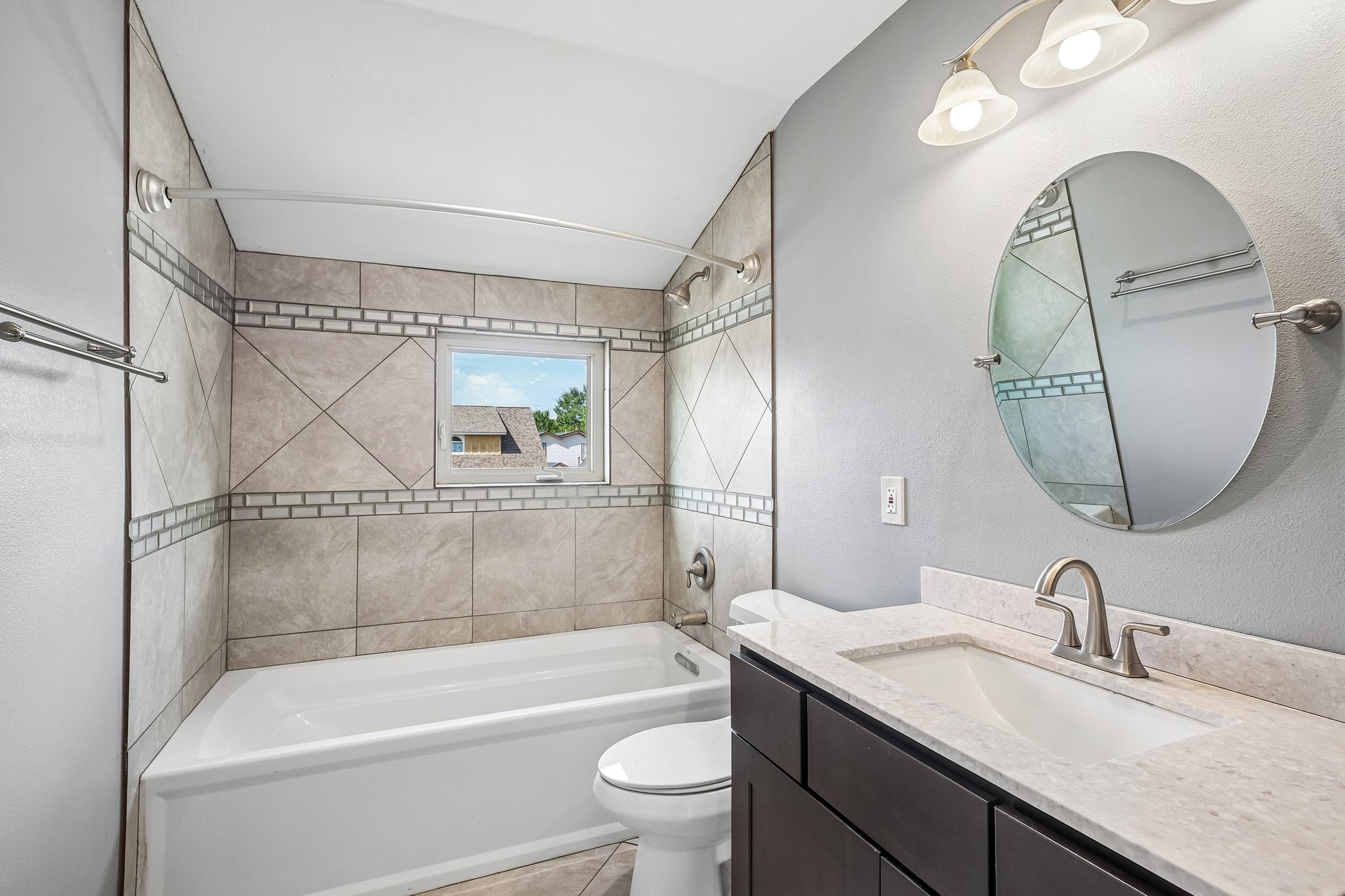 11026 Green Arbor Drive Property Photo 17