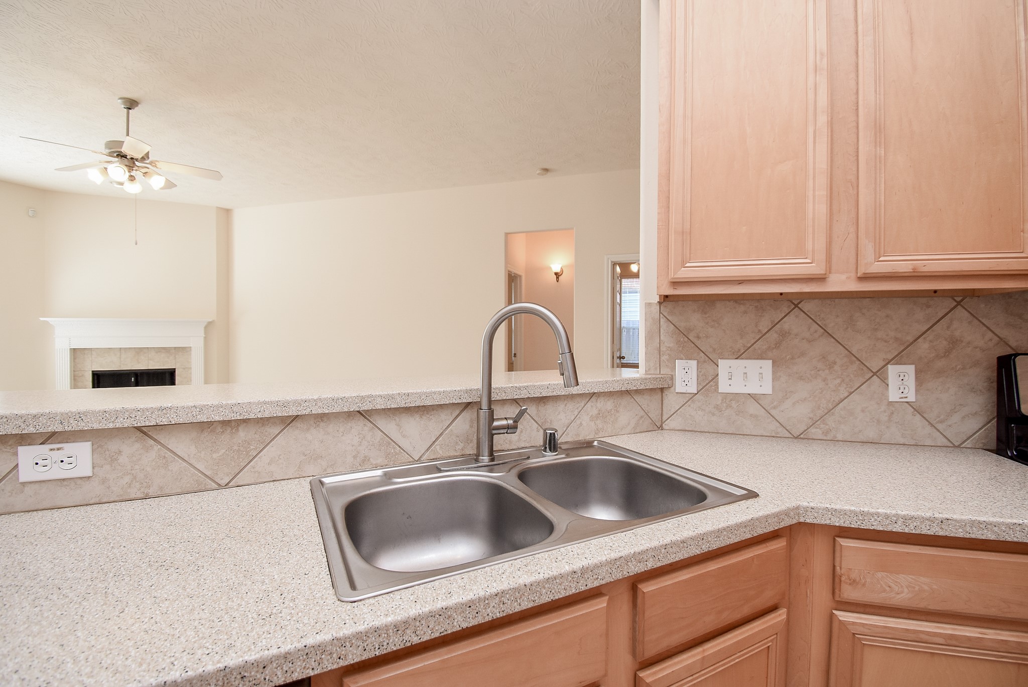 10727 Gilford Crest Drive Property Photo 25