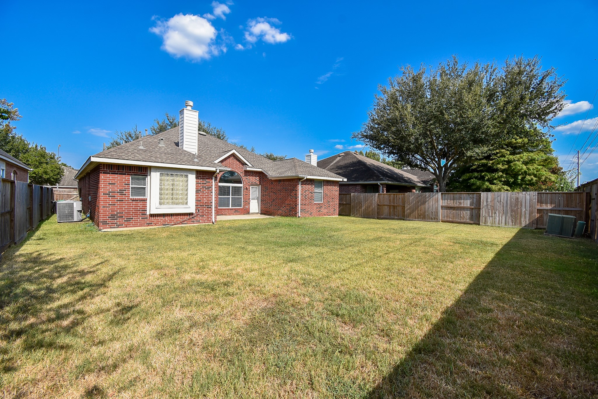 10727 Gilford Crest Drive Property Photo 37