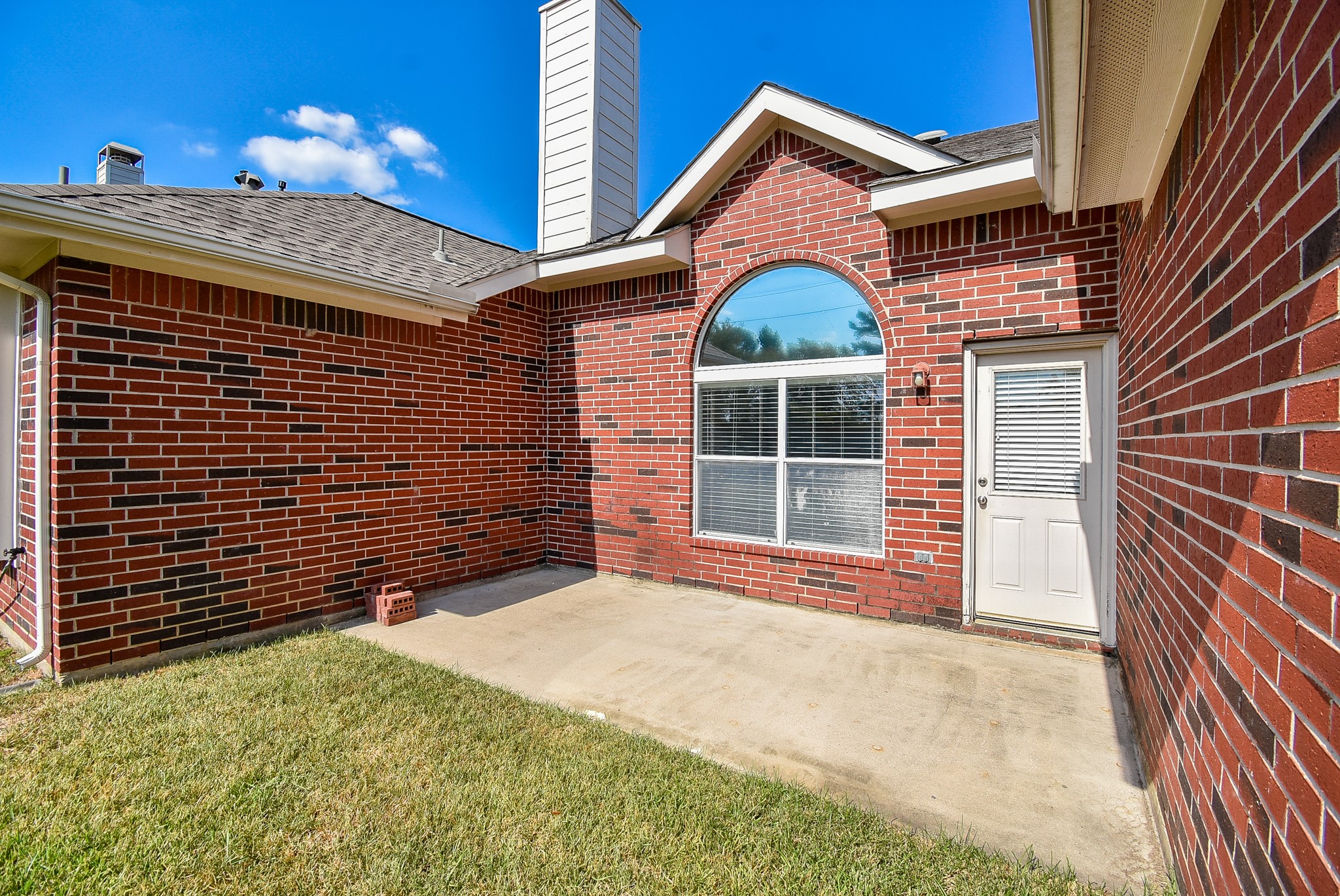 10727 Gilford Crest Drive Property Photo 40