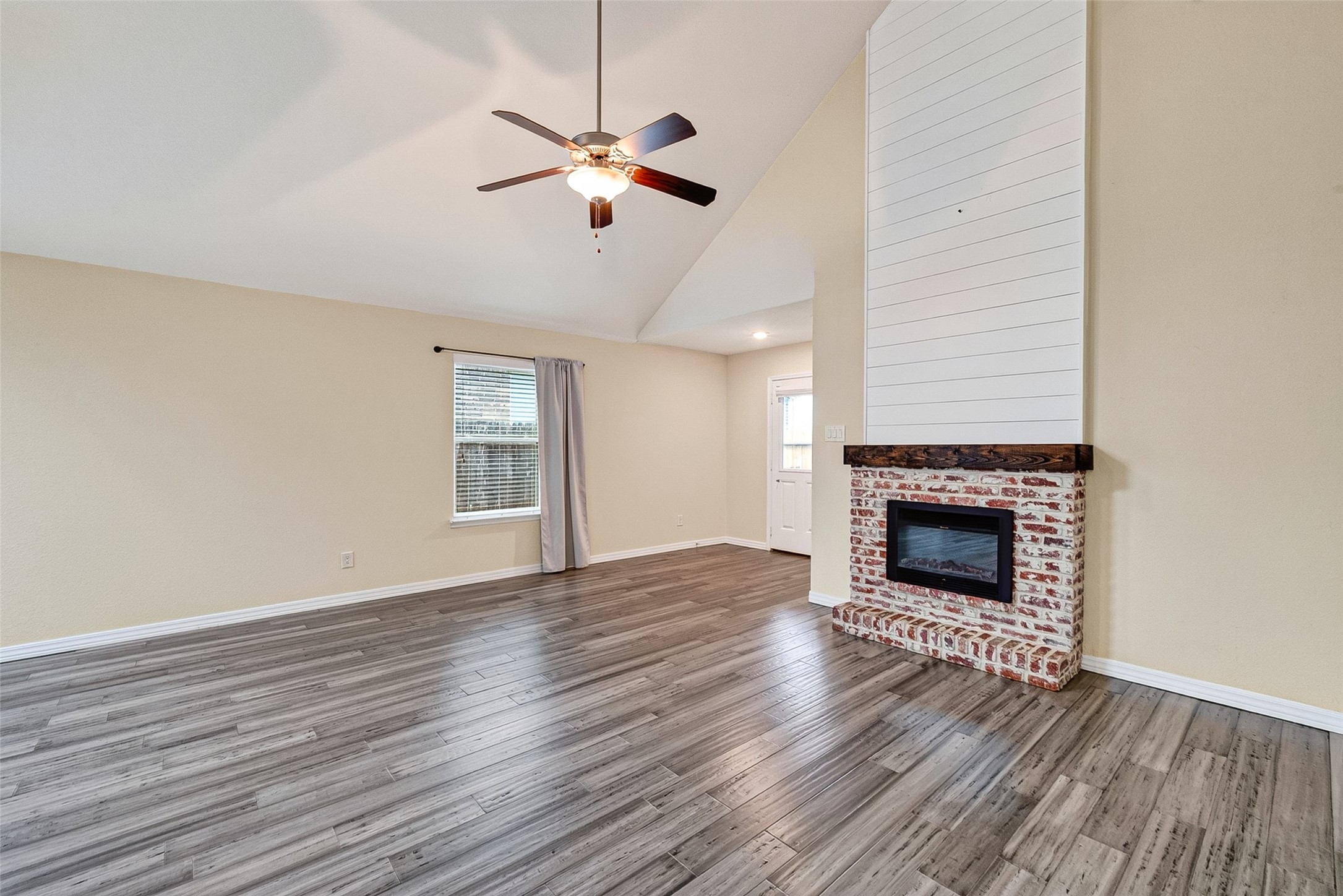 4631 Stolz Trail Property Photo 22