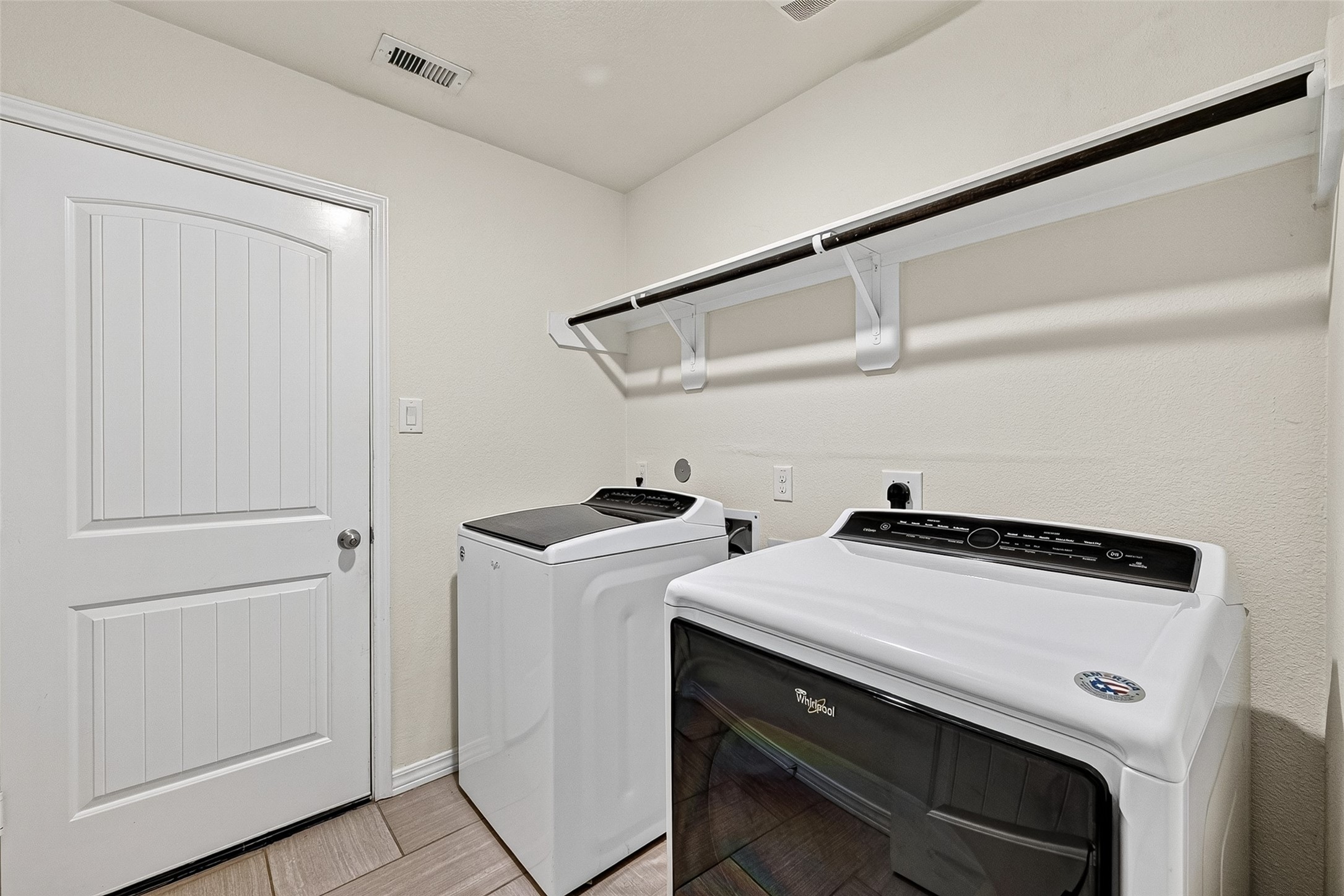 4631 Stolz Trail Property Photo 24