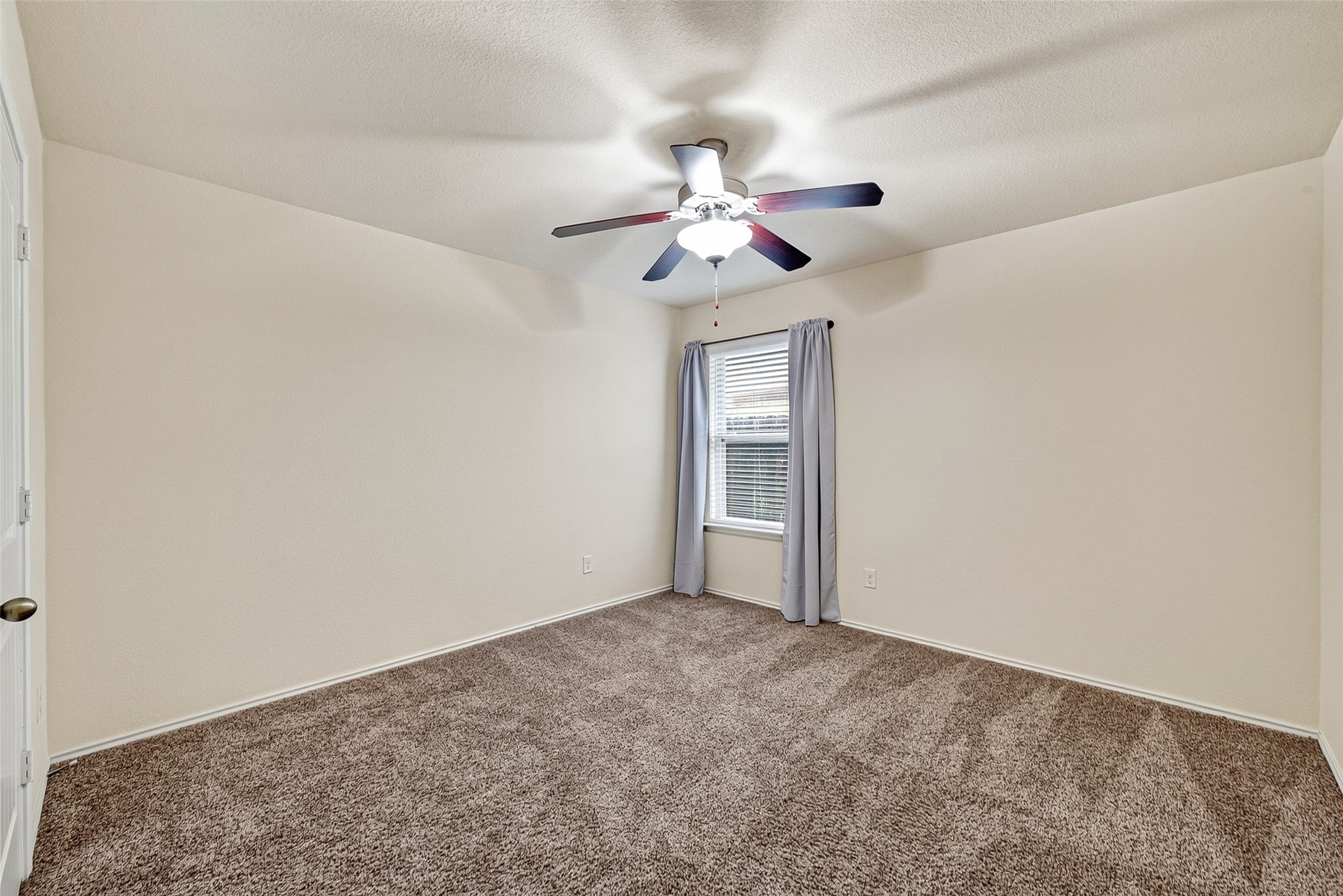 4631 Stolz Trail Property Photo 27