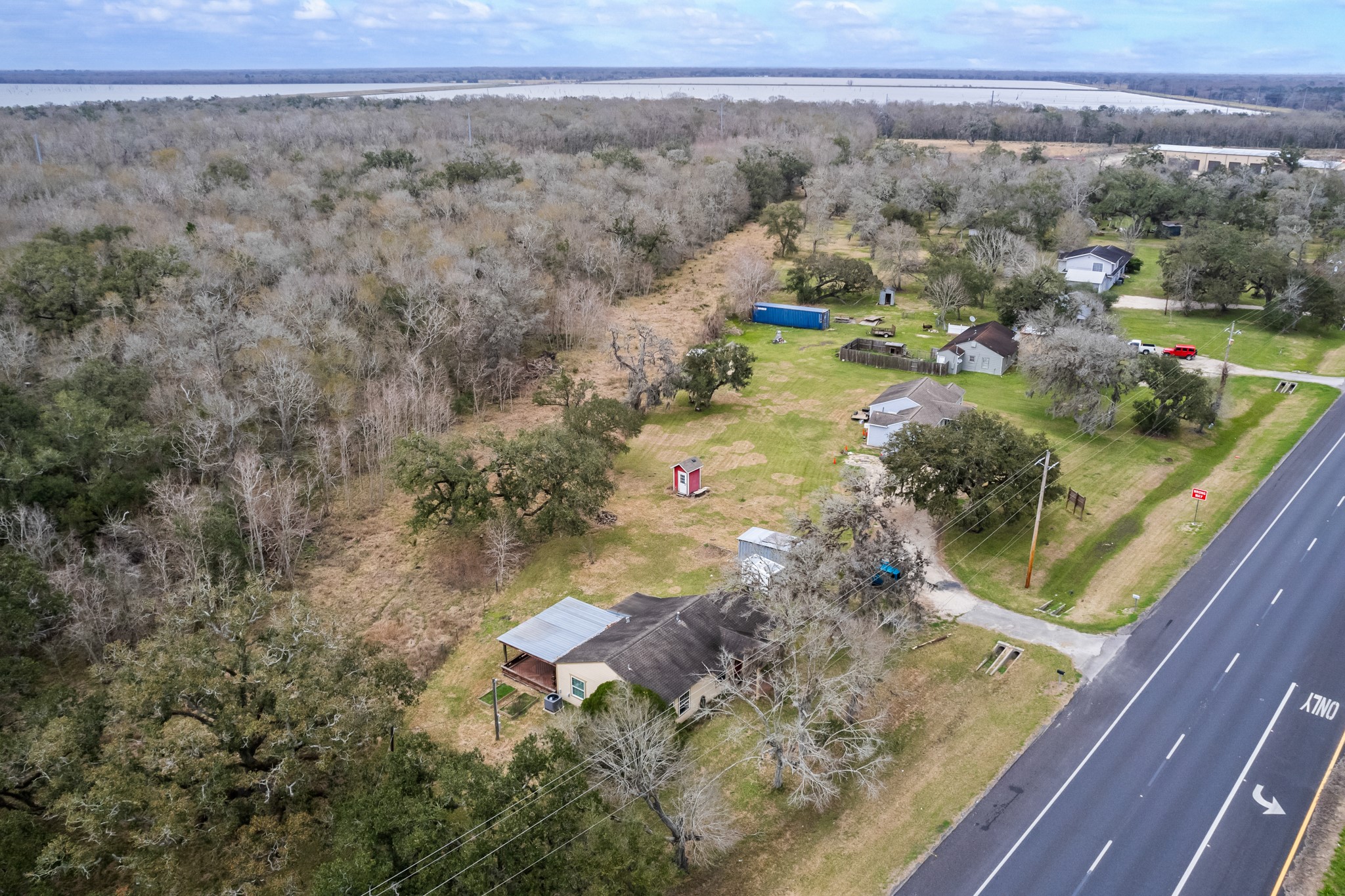 20966 Highway 35 Property Photo 5