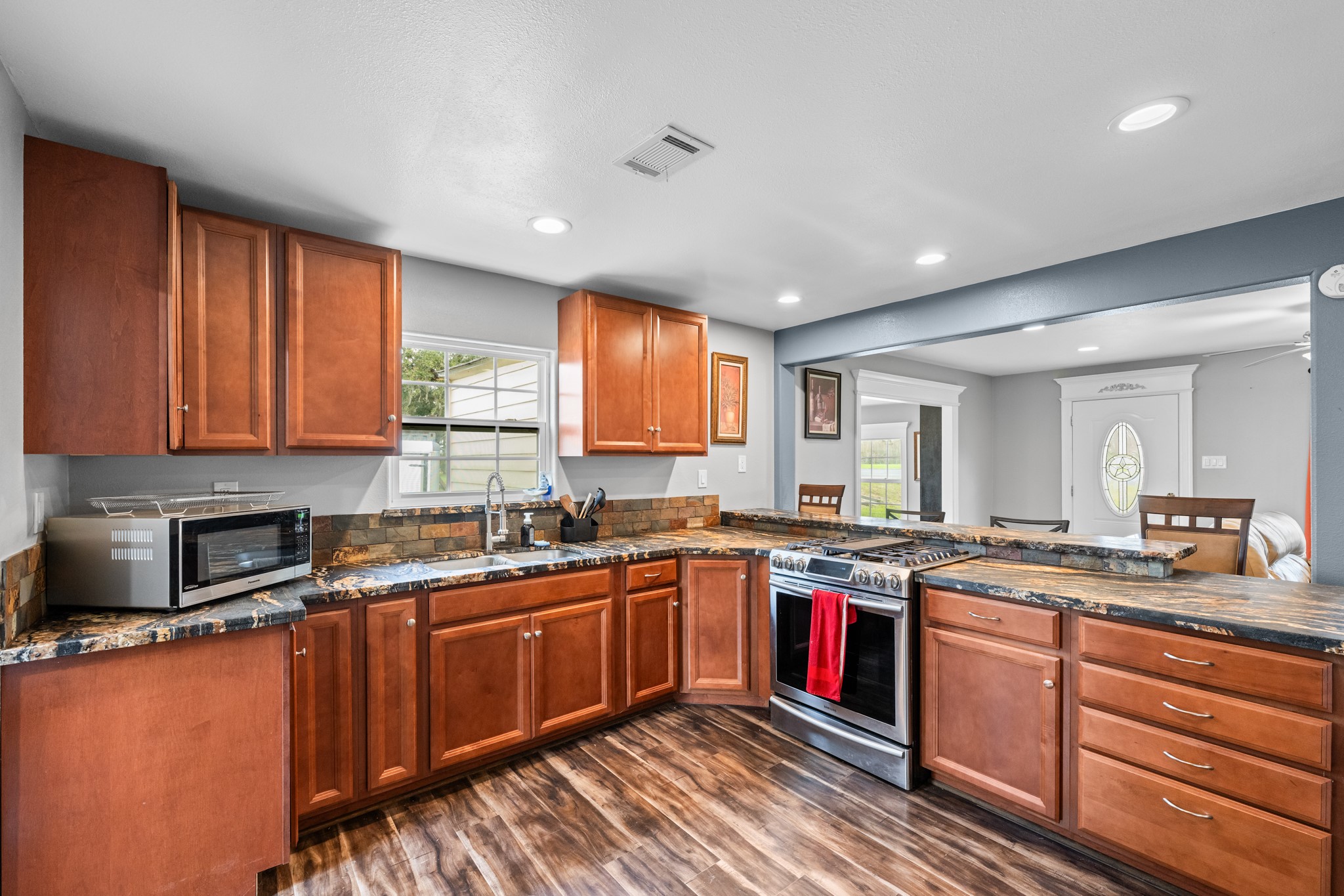 20966 Highway 35 Property Photo 9