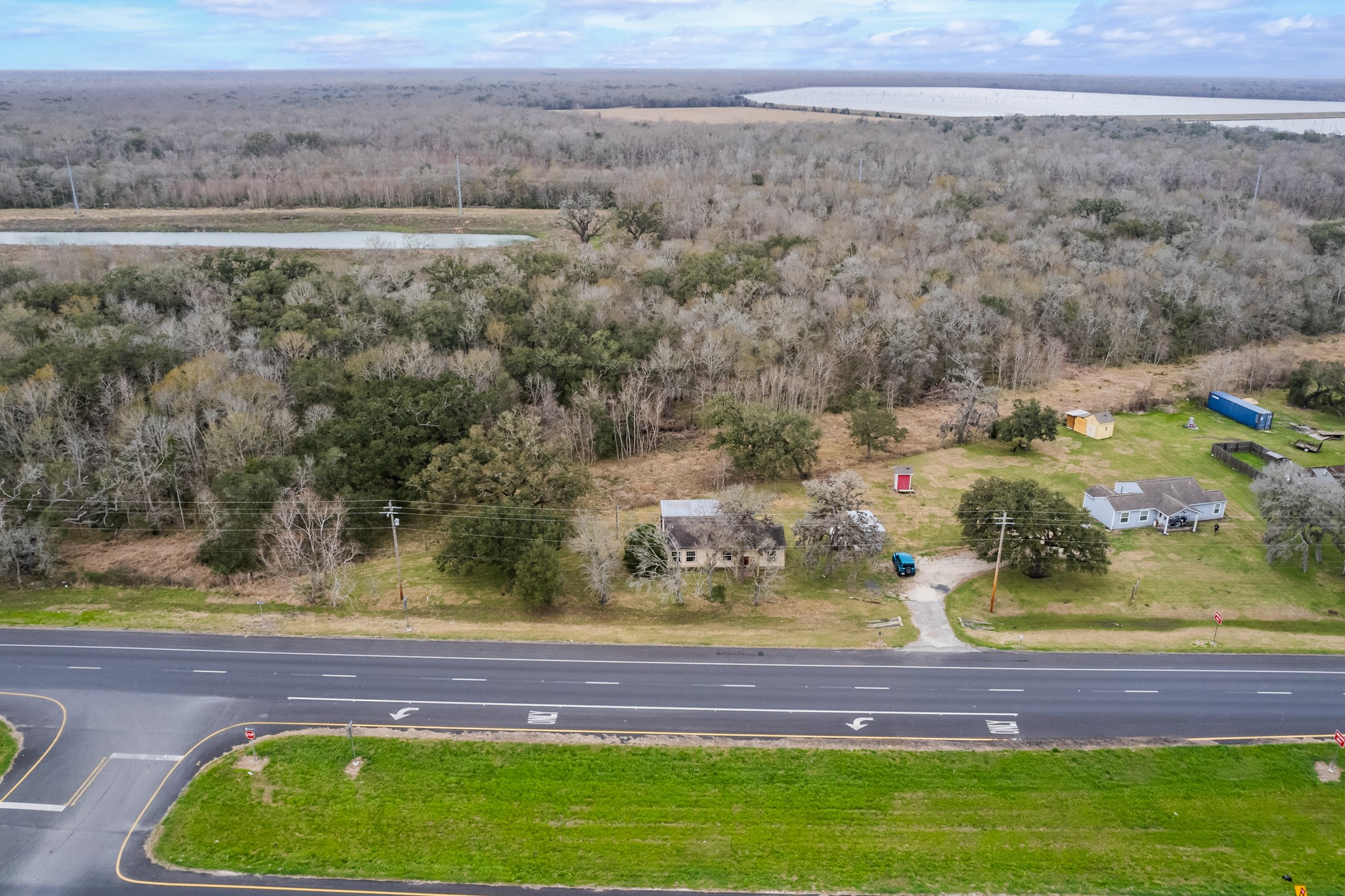 20966 Highway 35 Property Photo 38