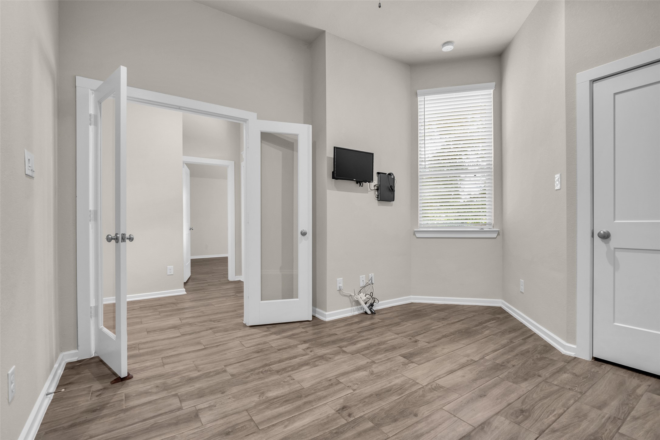 11935 Radura Road Property Photo 12