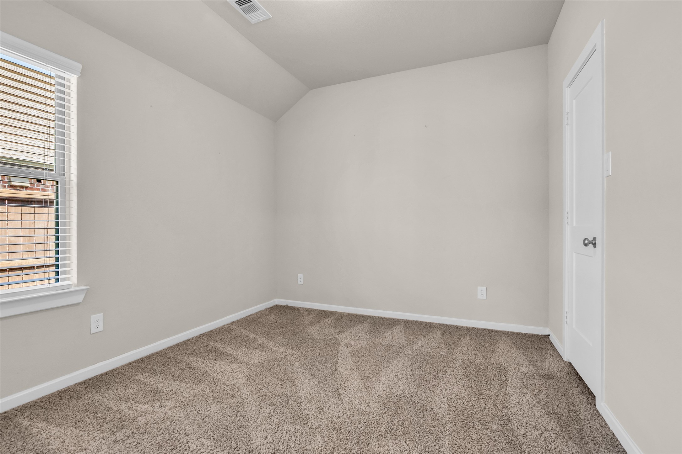11935 Radura Road Property Photo 14