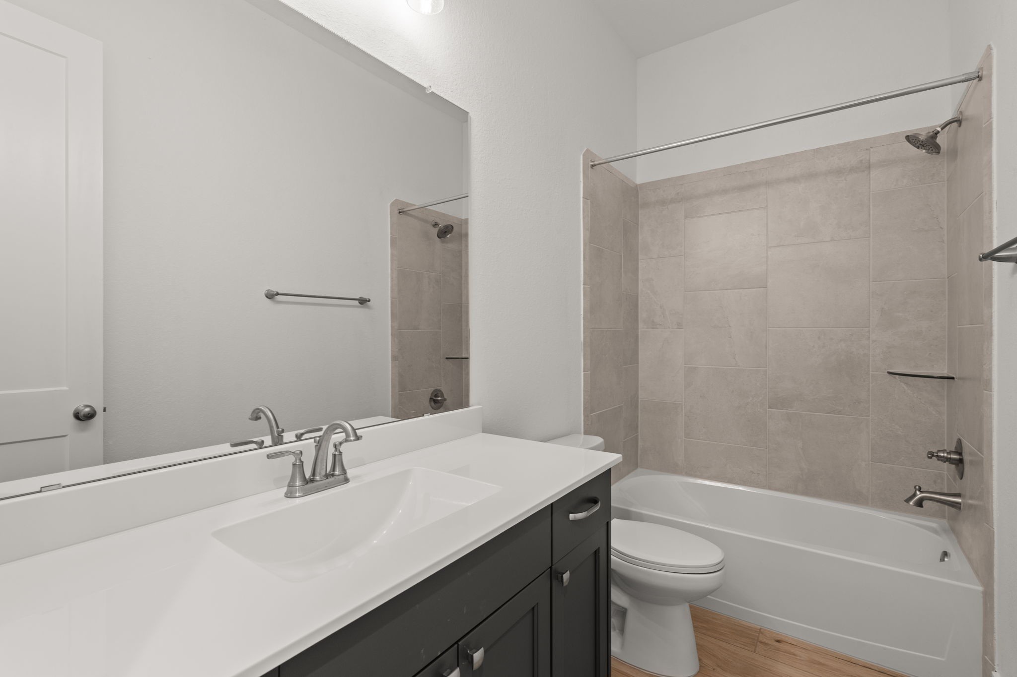 28819 Crockett Gardens Drive Property Photo 14