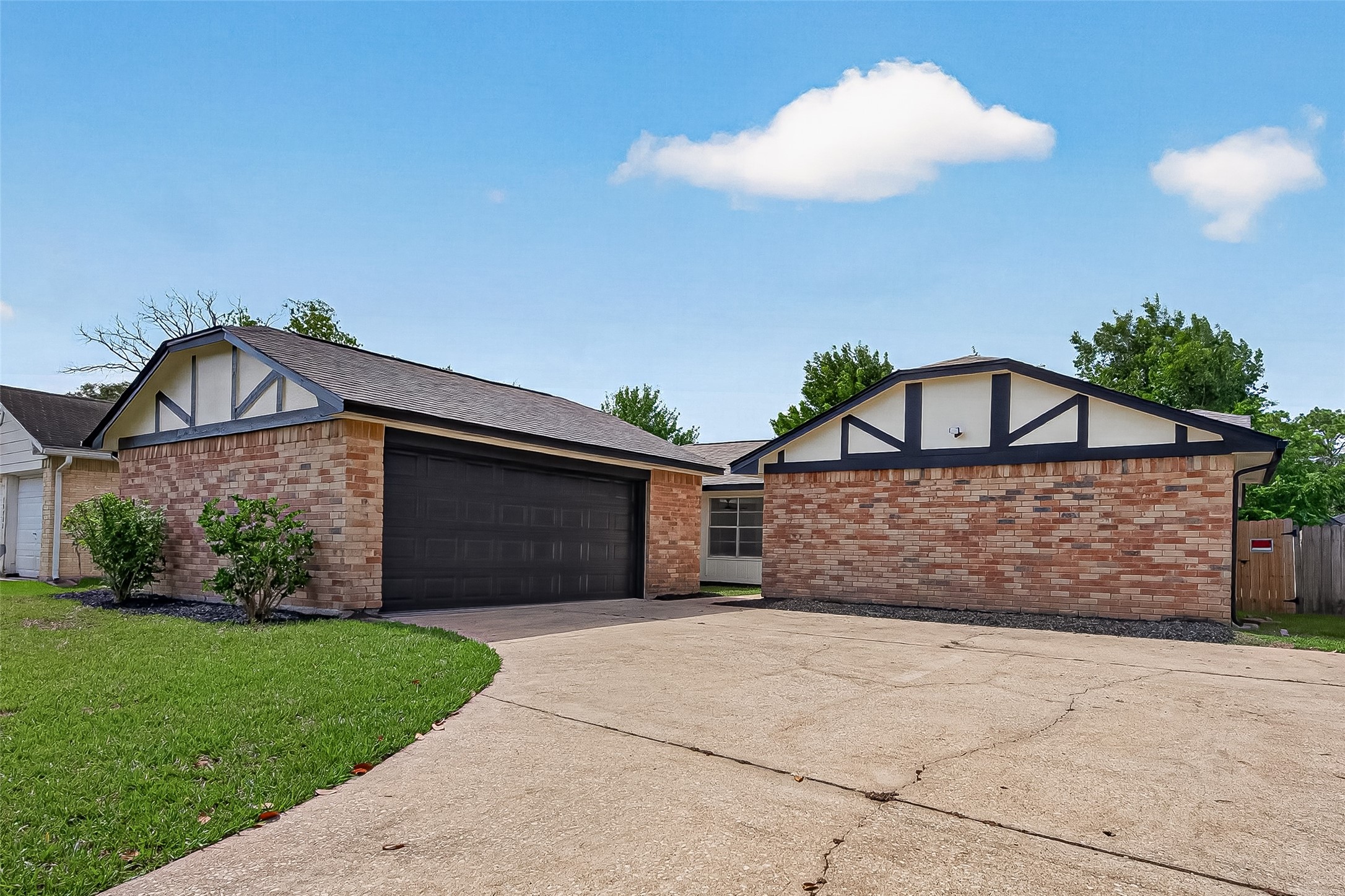 15718 Wingdale Drive Property Photo