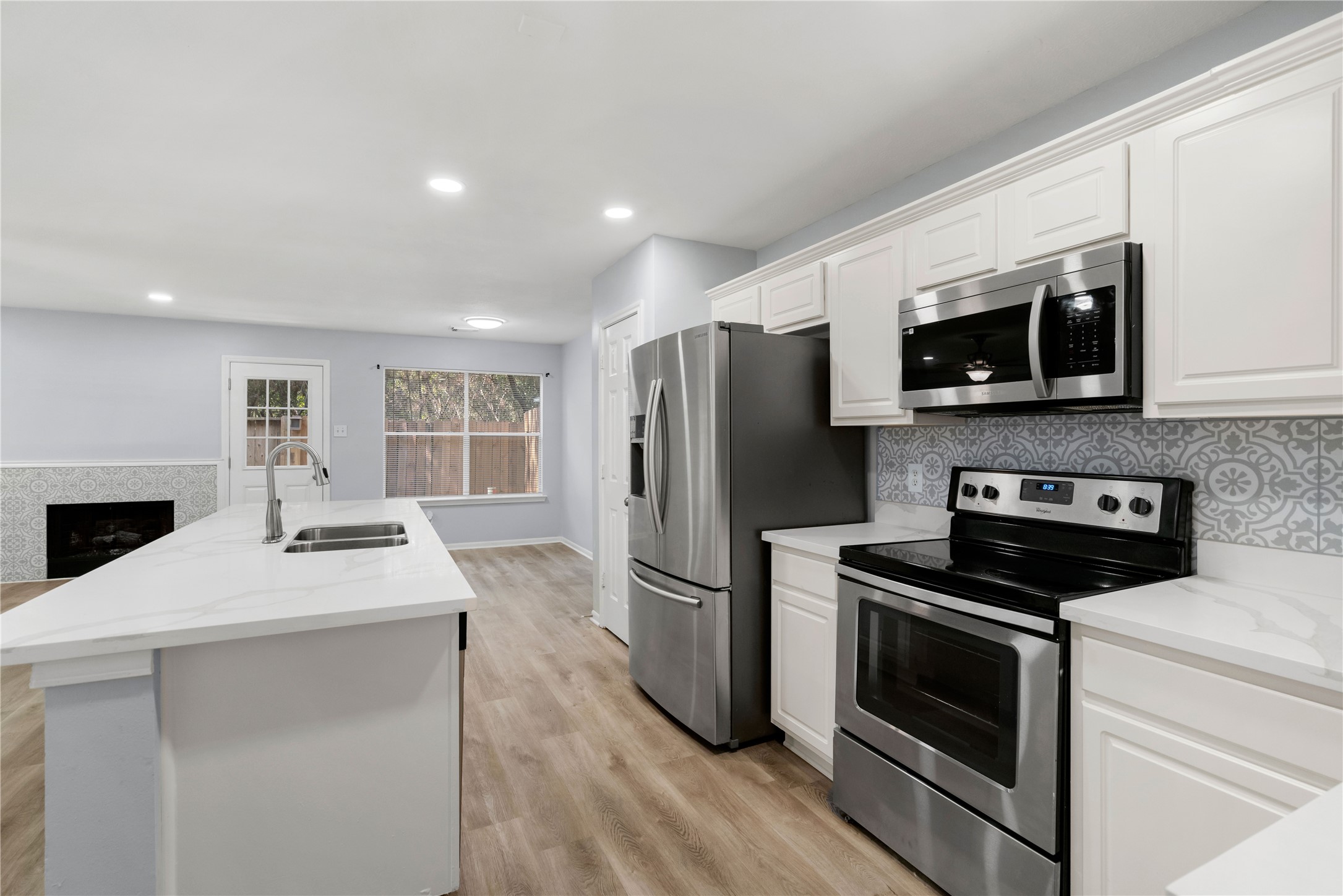 38 N Walden Elms S Property Photo 6