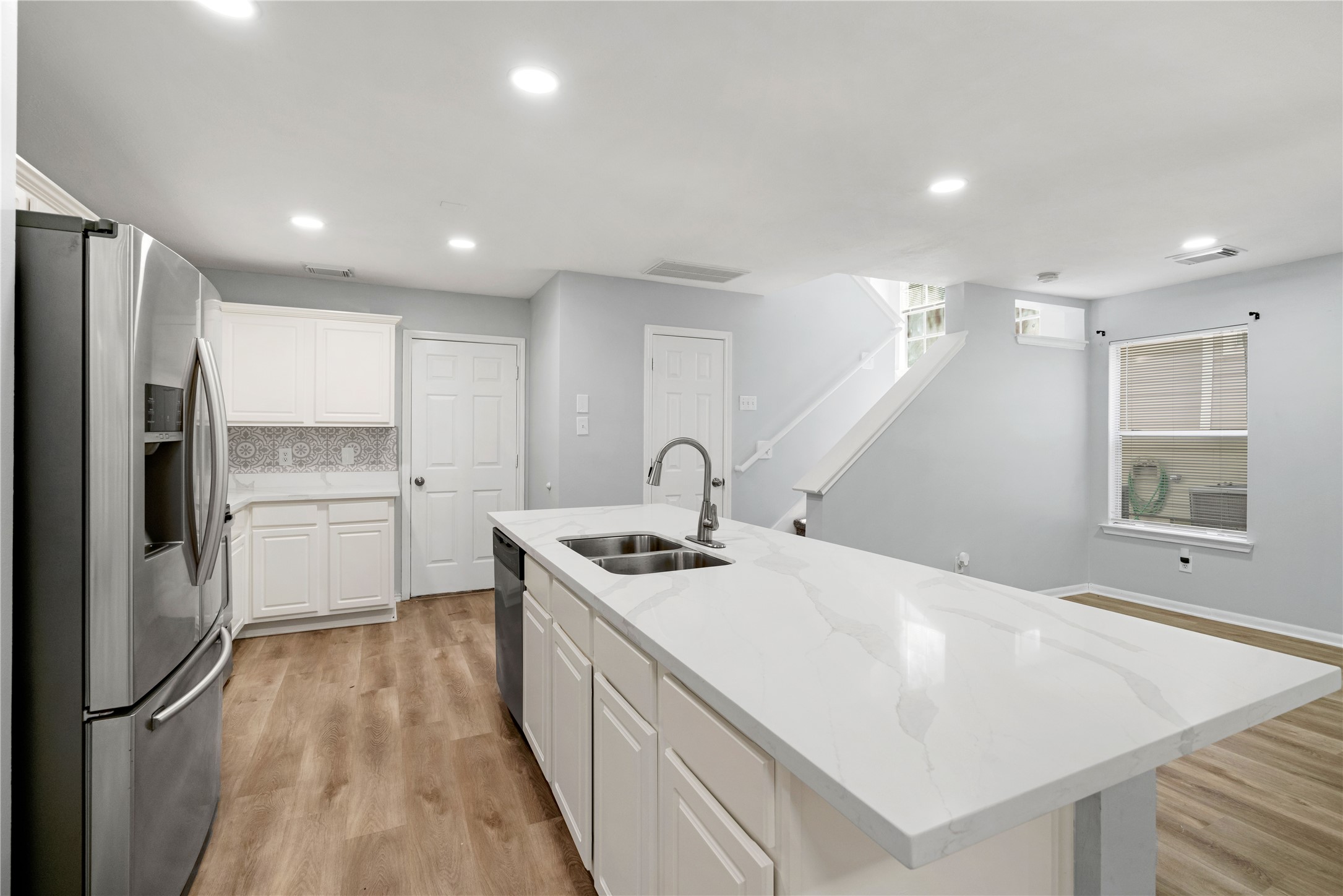 38 N Walden Elms S Property Photo 8