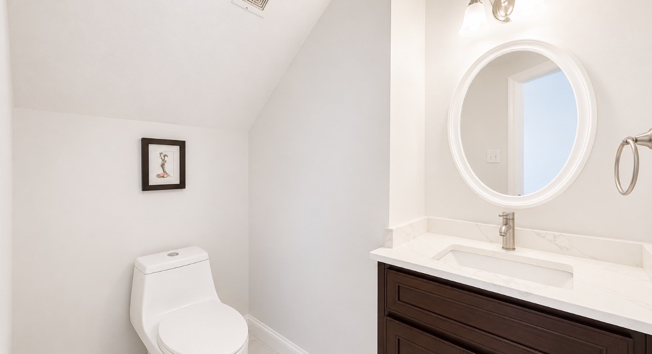 423 Blossomwood Drive Property Photo 8