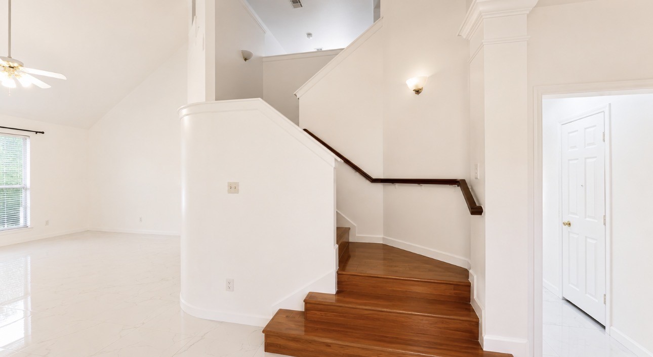 423 Blossomwood Drive Property Photo 21