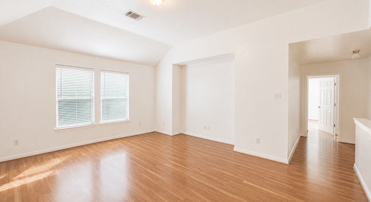 423 Blossomwood Drive Property Photo 22