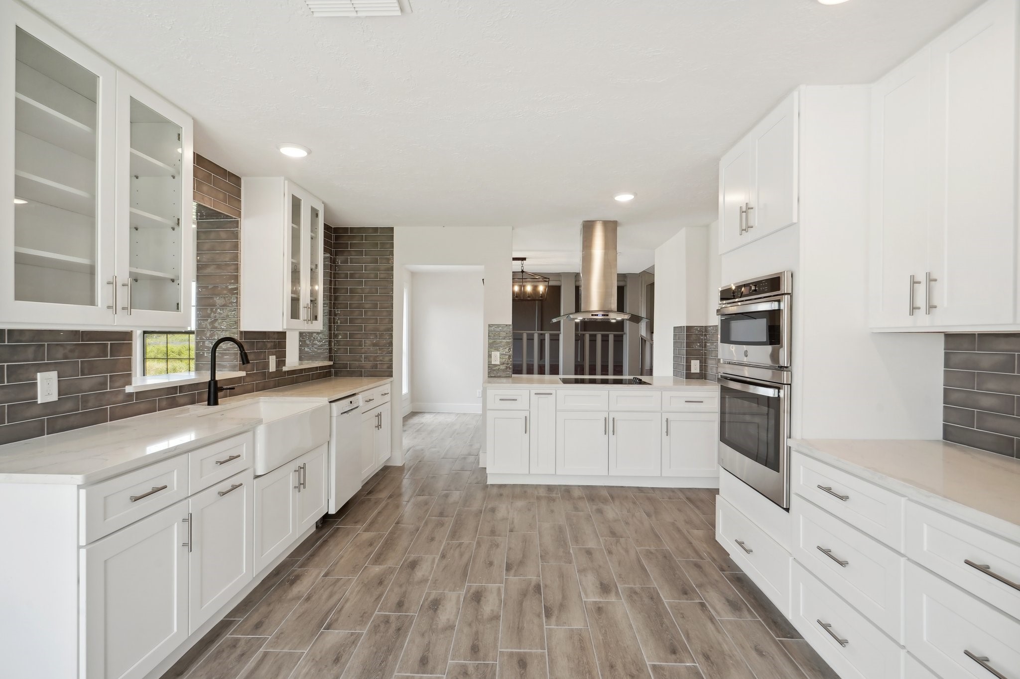 4606 Pine Meadow Drive Property Photo 6