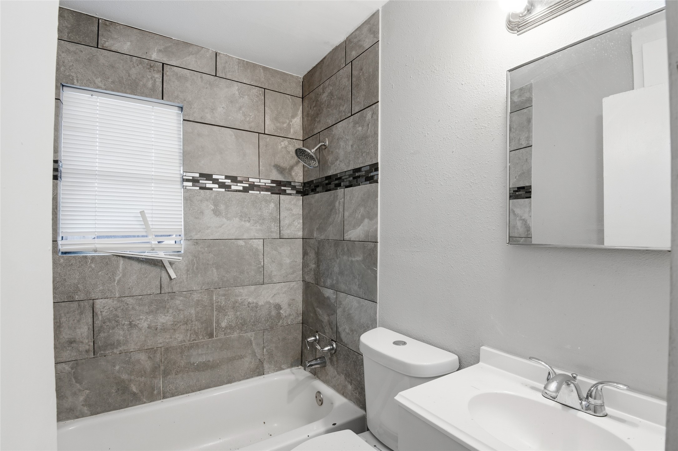 5010 Ennis Street 3 Property Photo 10